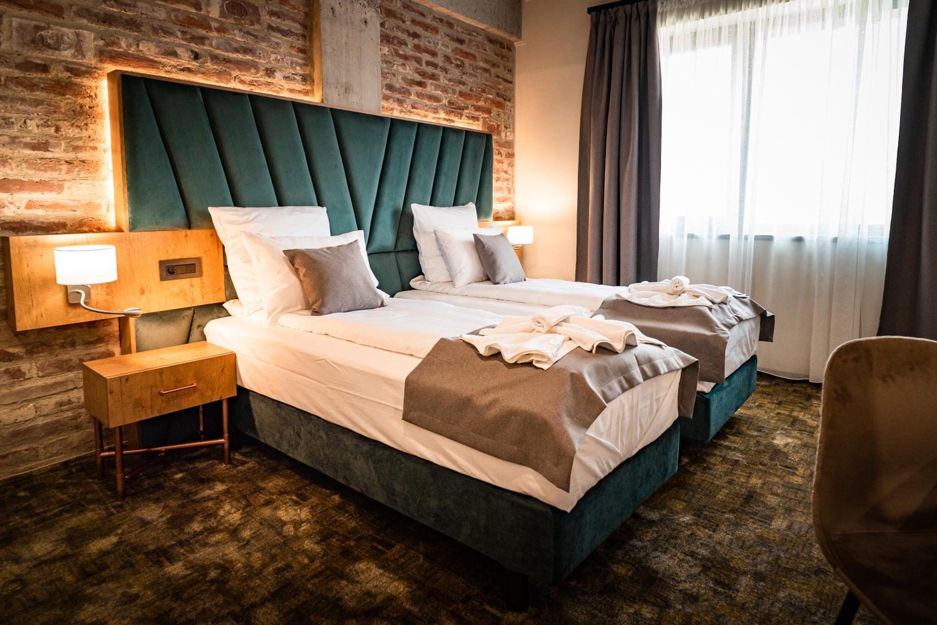 Deluxe Double Room - Photo 4