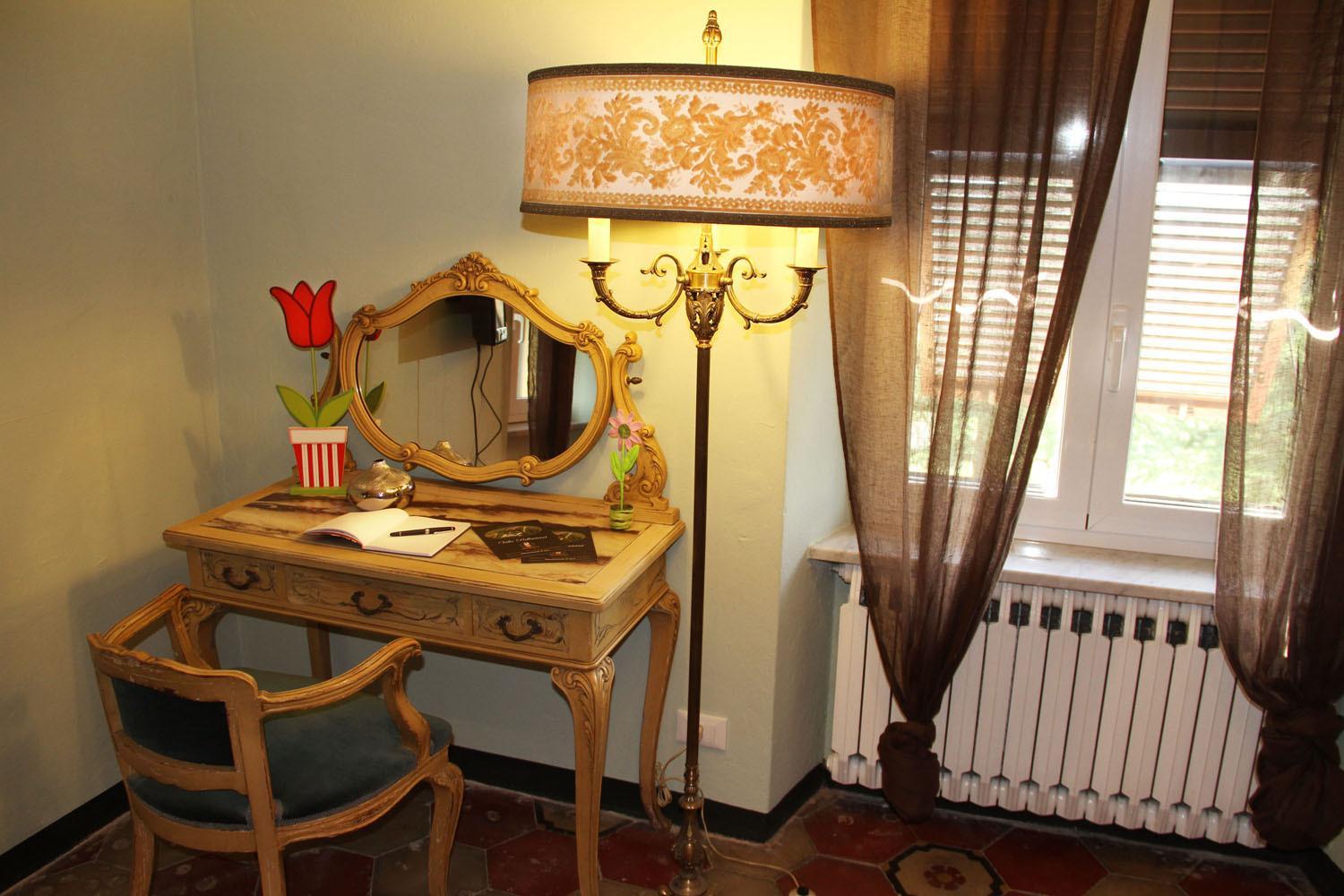 Deluxe Double Room (2 Adults + 1 Child) photo 2