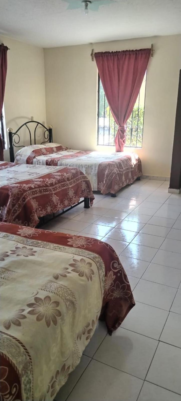 Classic Quadruple Room - Photo 1