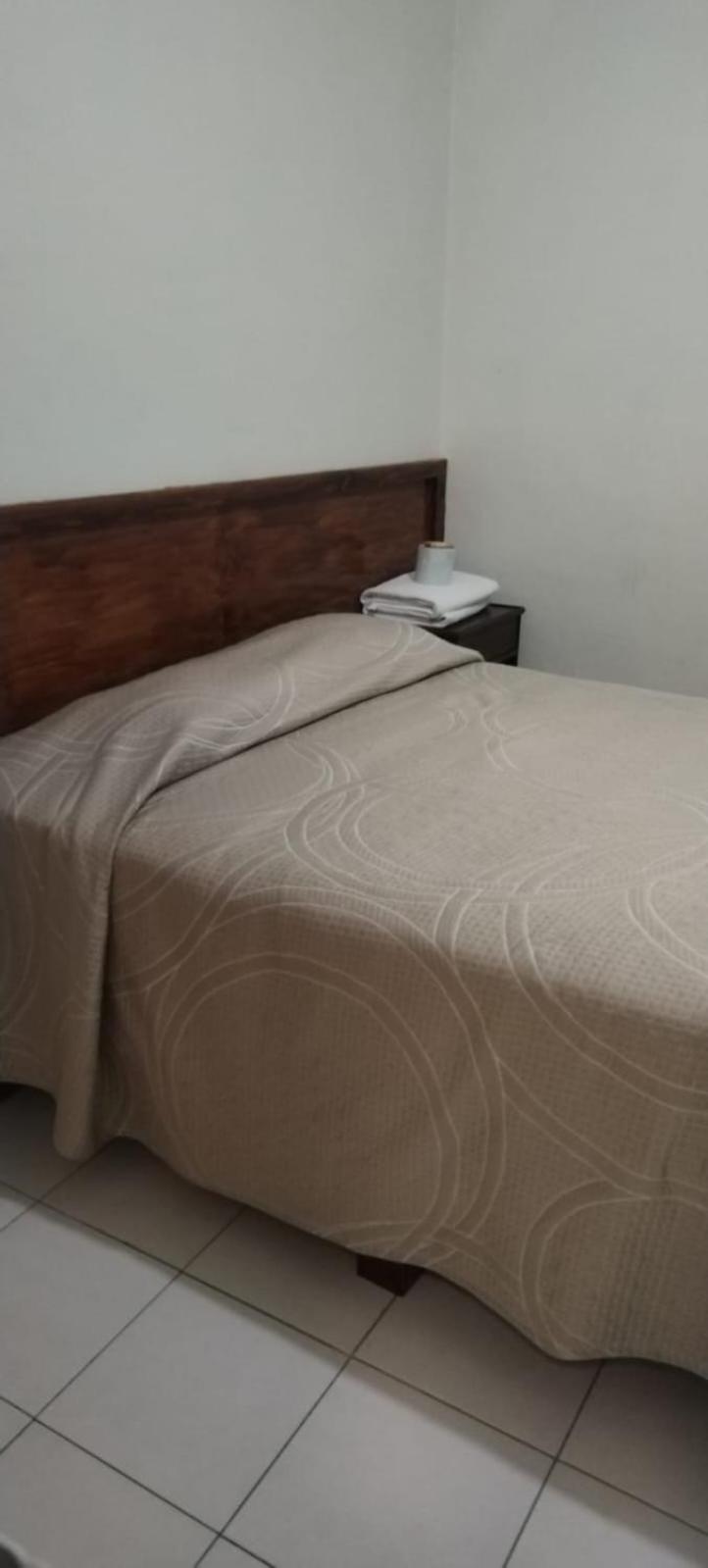 Double Room - Photo 2