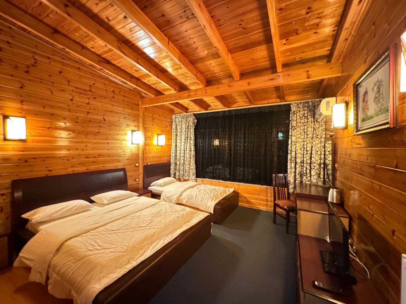 Junior Suite (3 Adults) photo 3