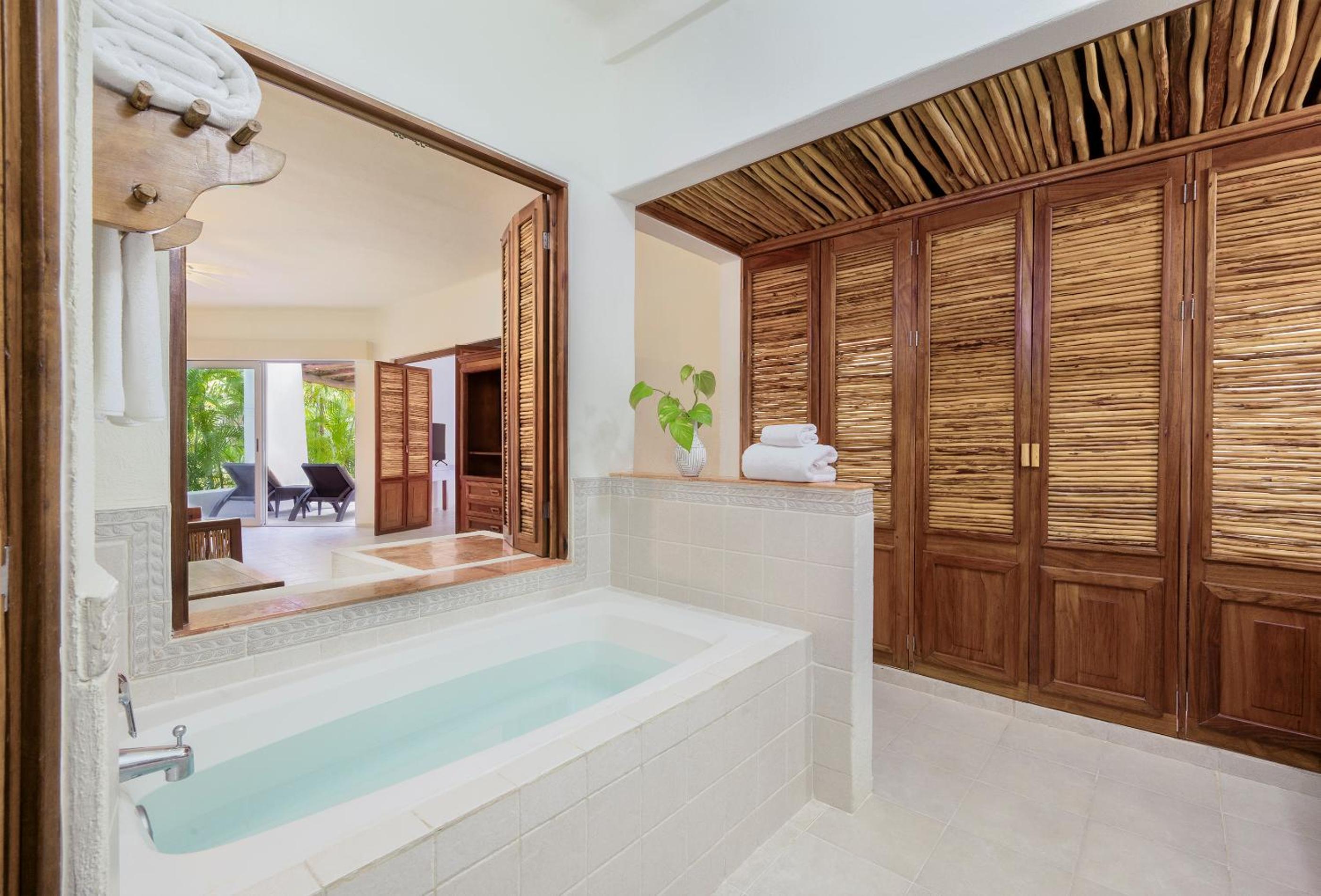 Allure Suite photo 2
