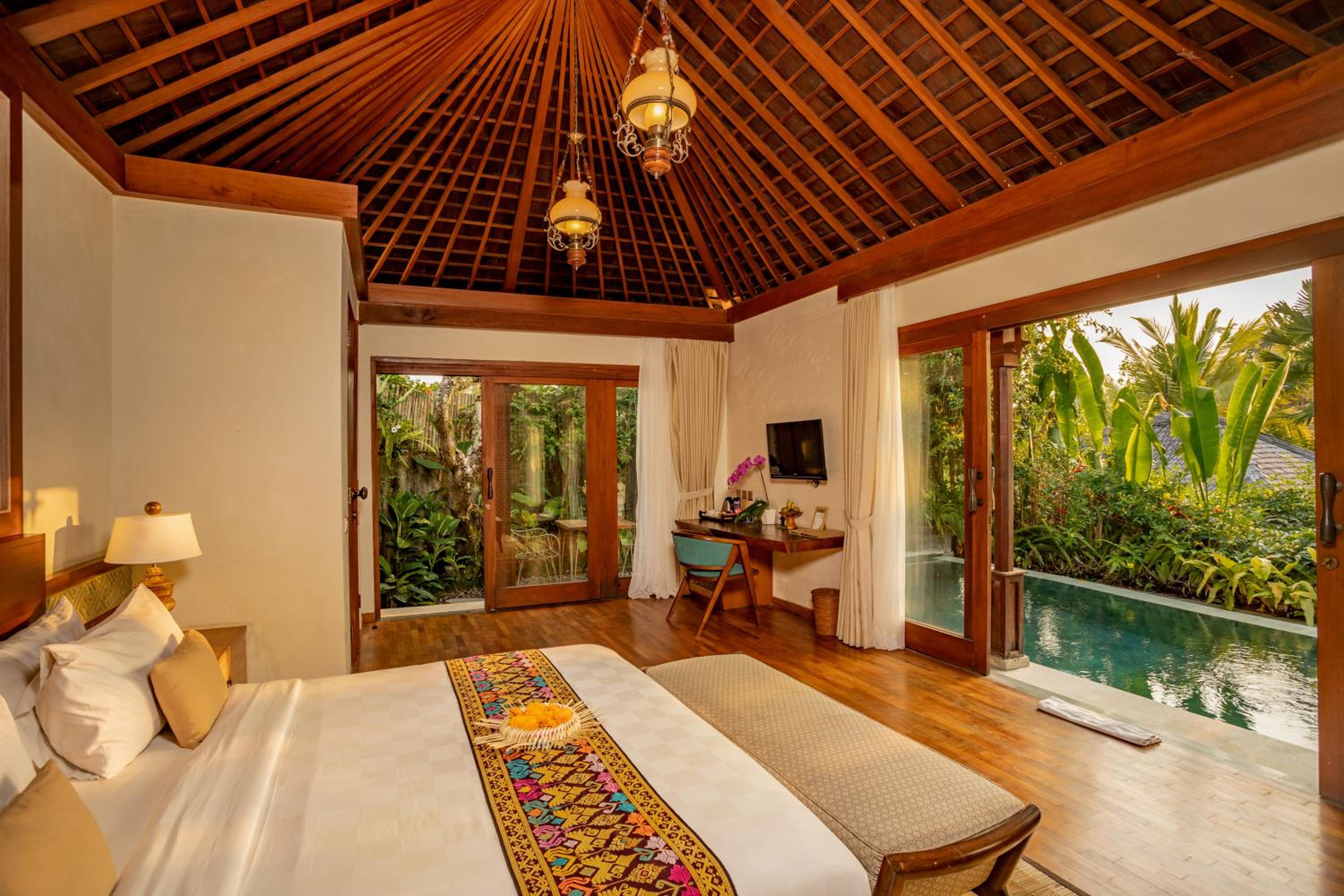 One Bedroom Private Pool Villa with Garden View