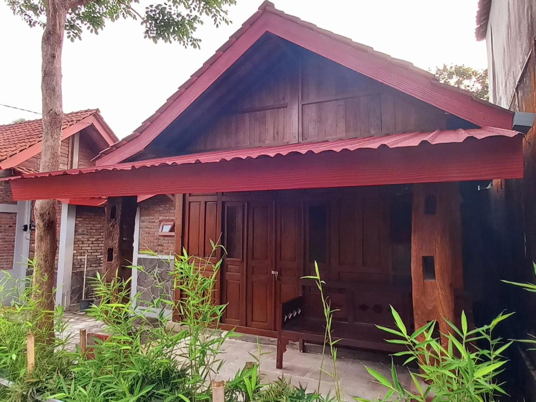 Family Bungalow - Photo 6