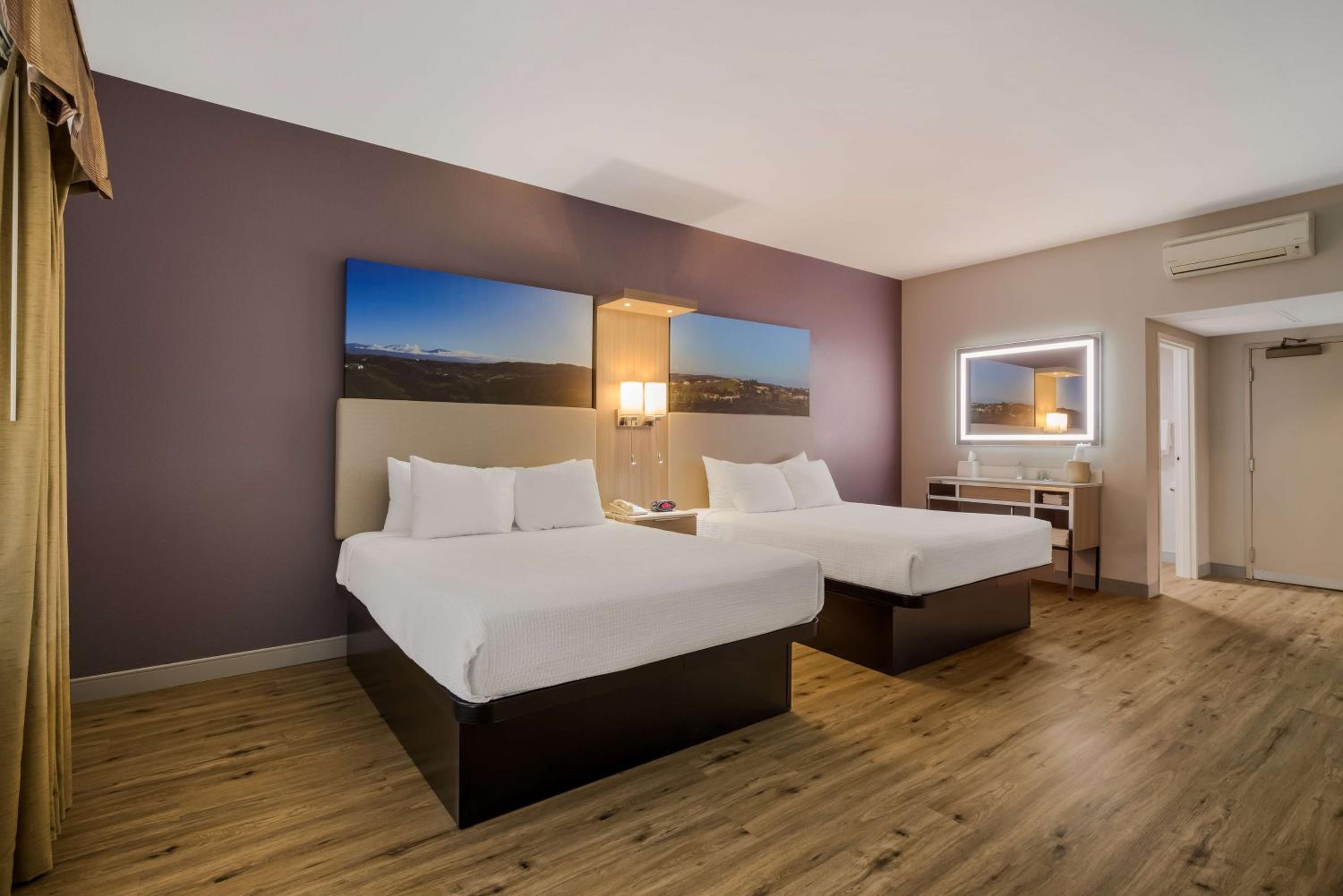 Queen Room with Two Queen Beds - Photo 1