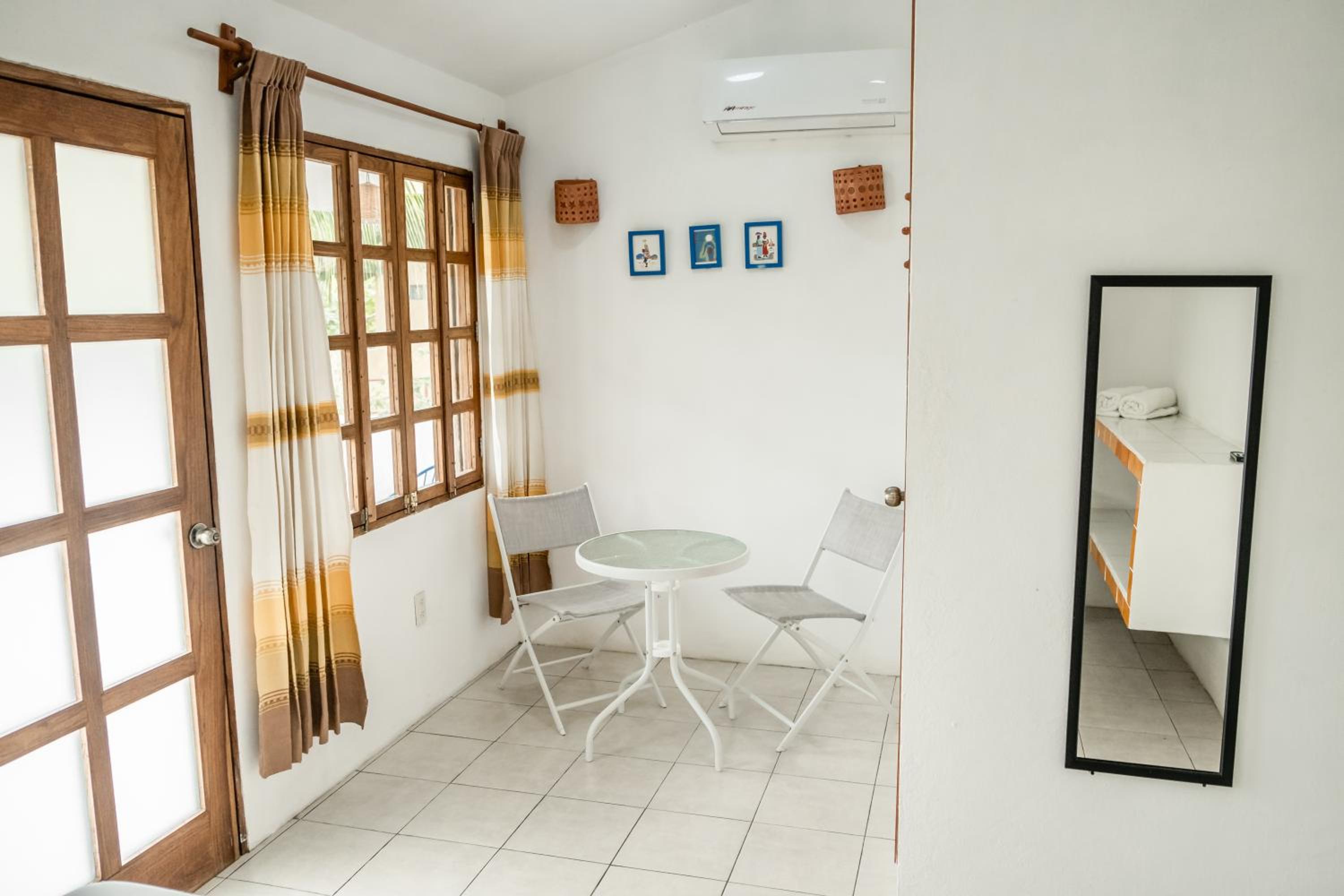 Double Room with Terrace - Photo 2