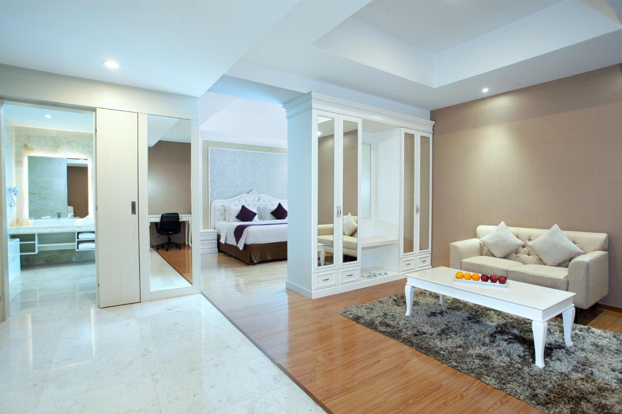 Executive Suite photo 1
