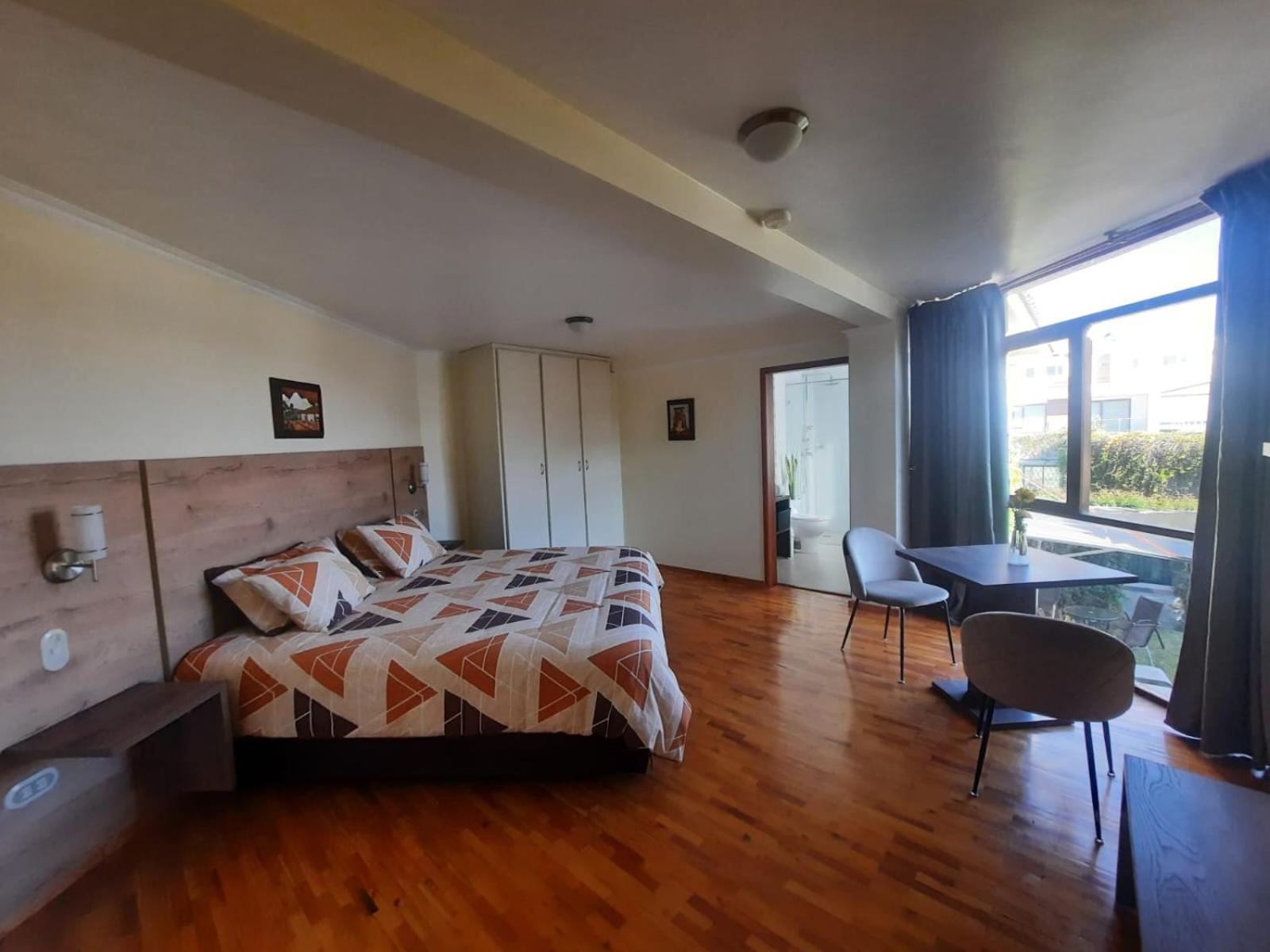 Superior King Room