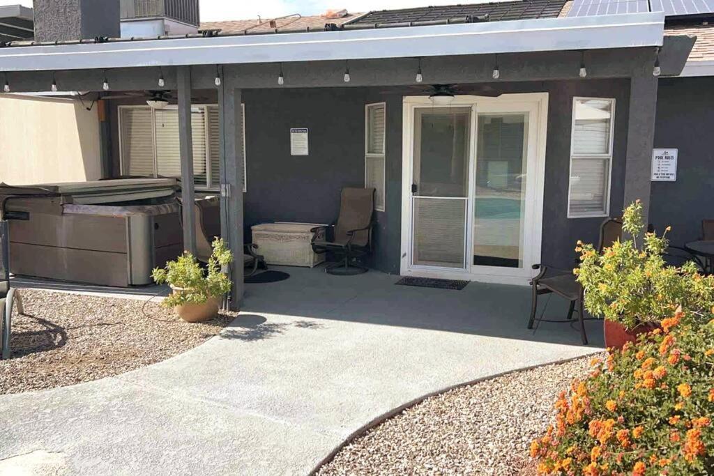 Three-Bedroom House - Photo 21