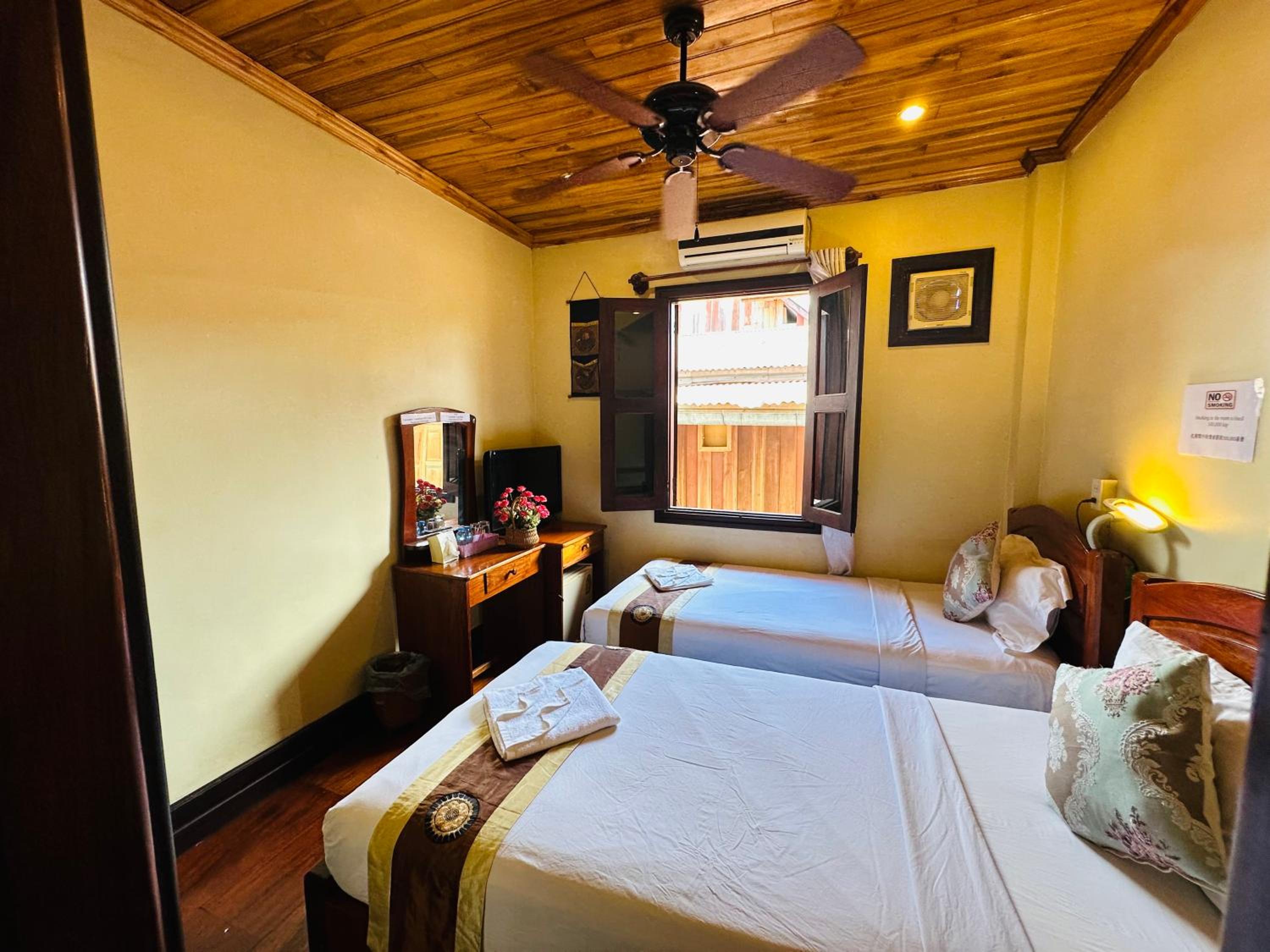 Deluxe Twin Room - Photo 7