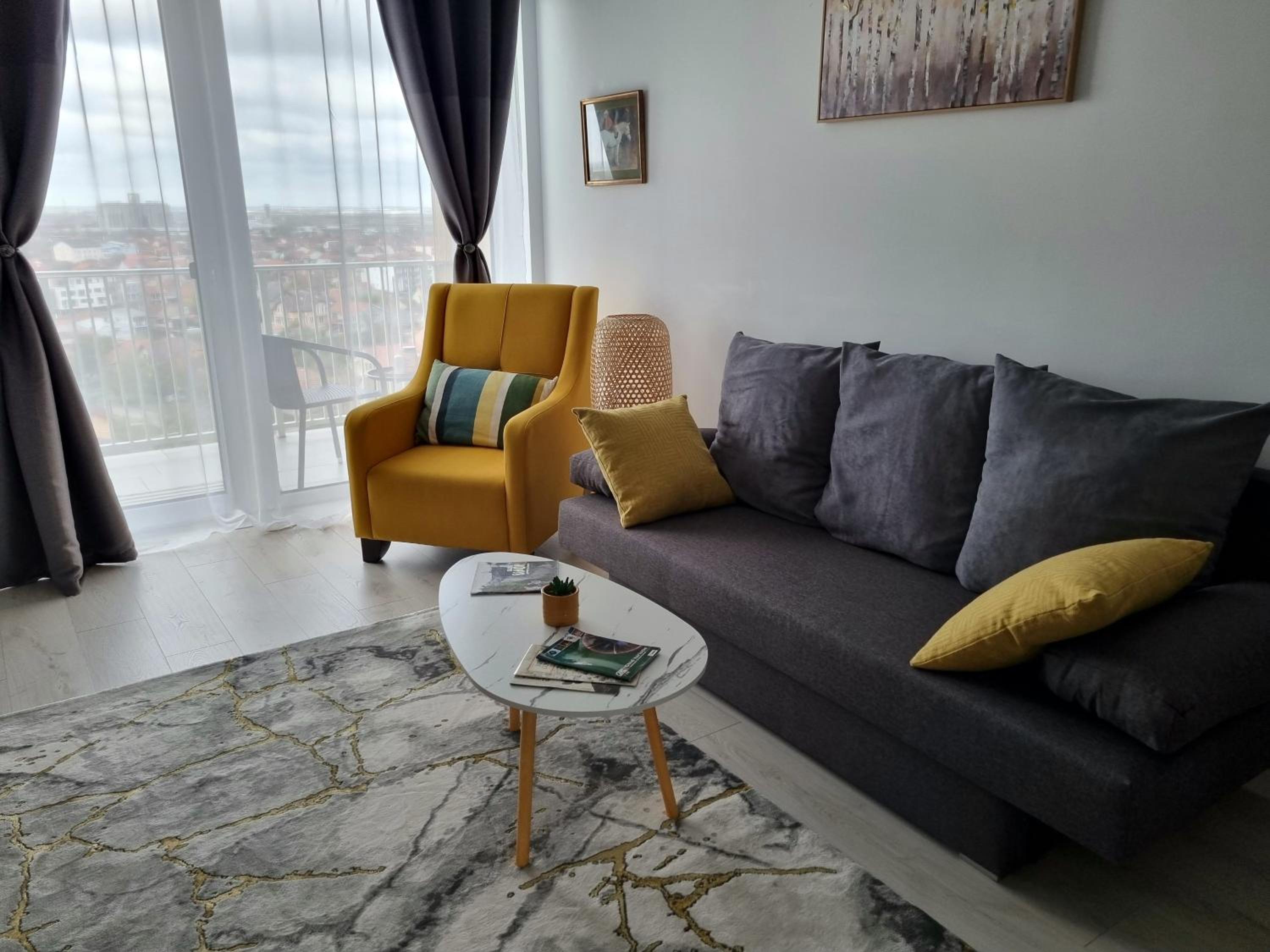 One-Bedroom Apartment