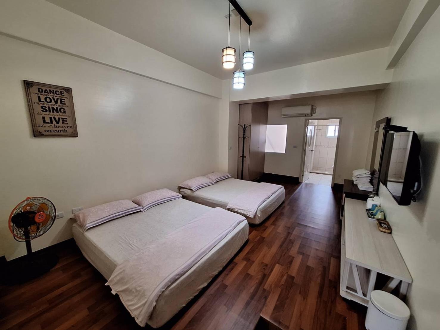 Quadruple Room with Bathroom photo 1