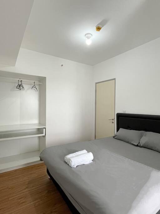 Two-Bedroom Apartment photo 3