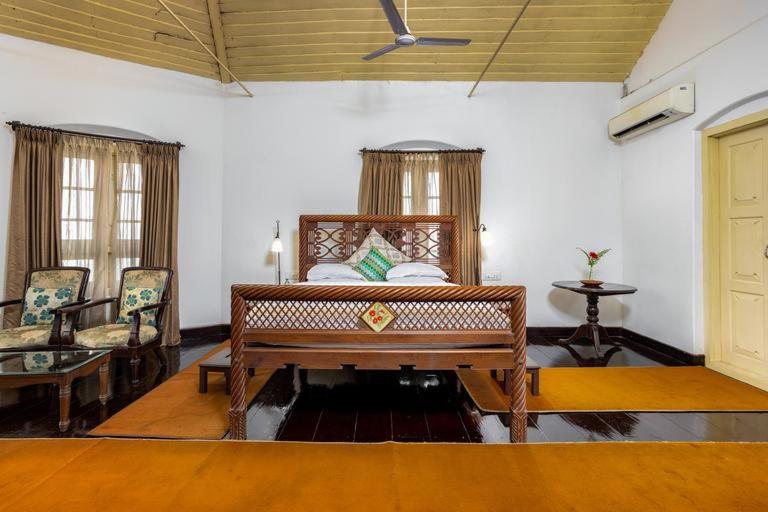 Deluxe Suite - Photo 6