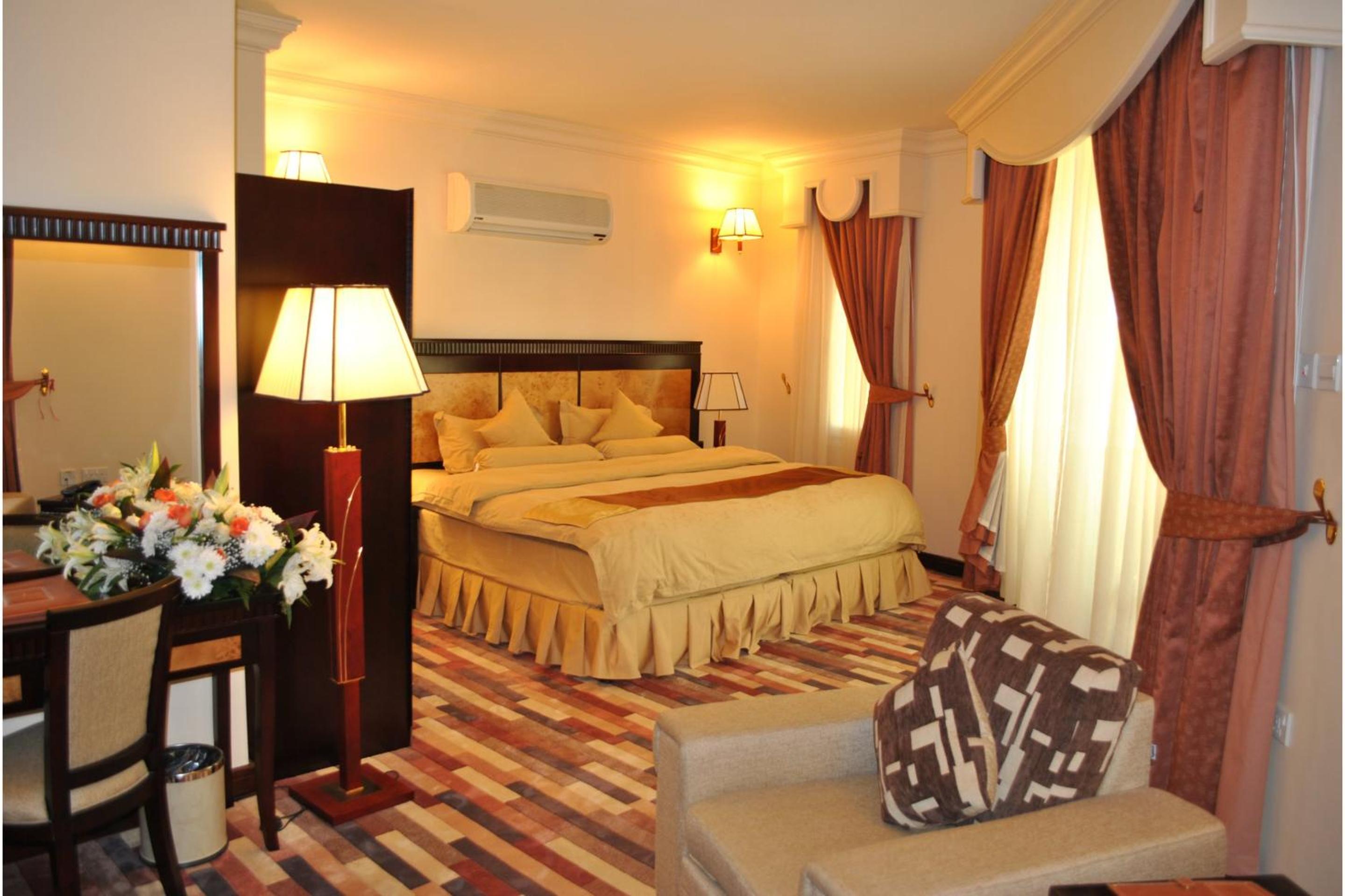 Executive Suite photo 1