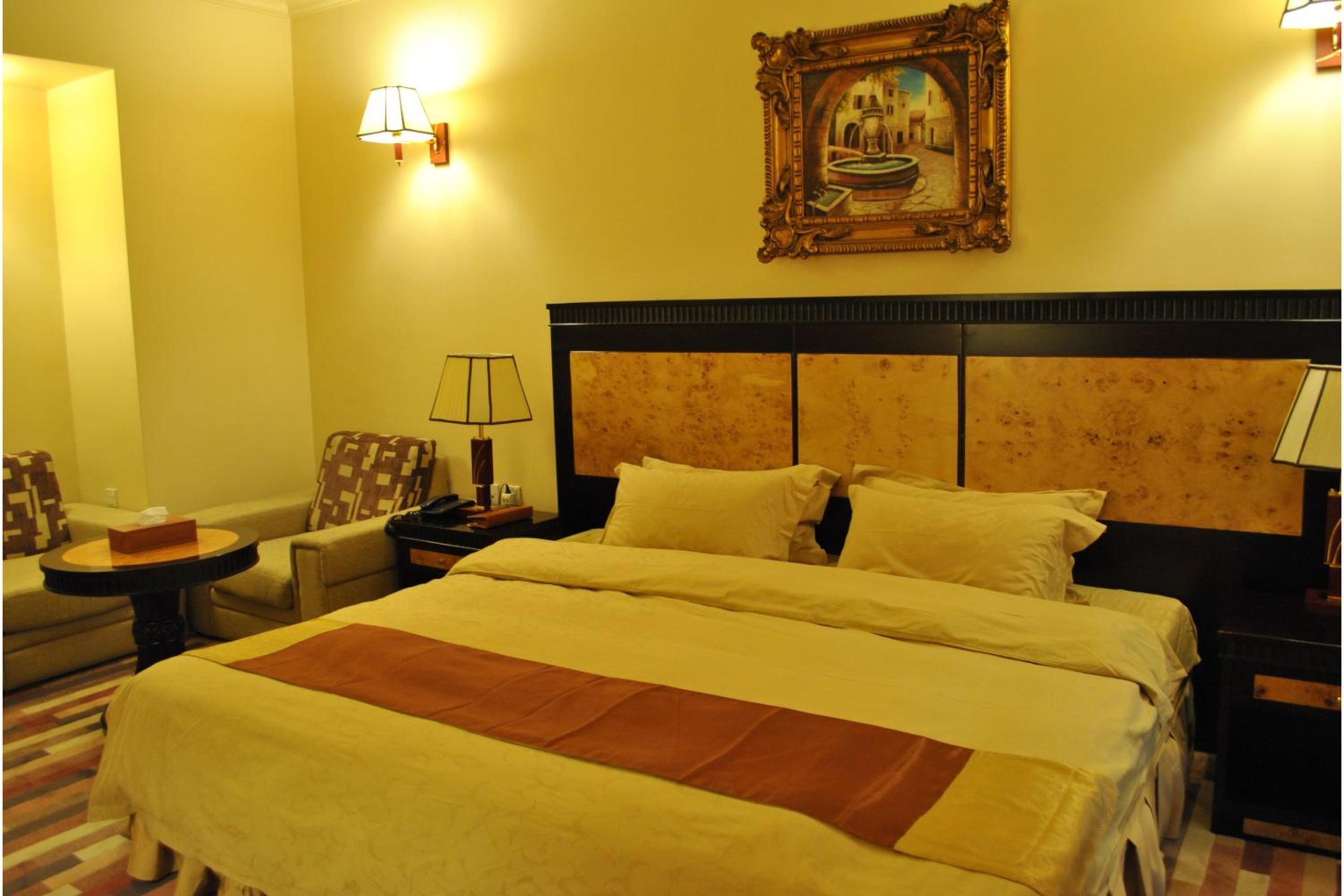 Deluxe Double Room photo 2