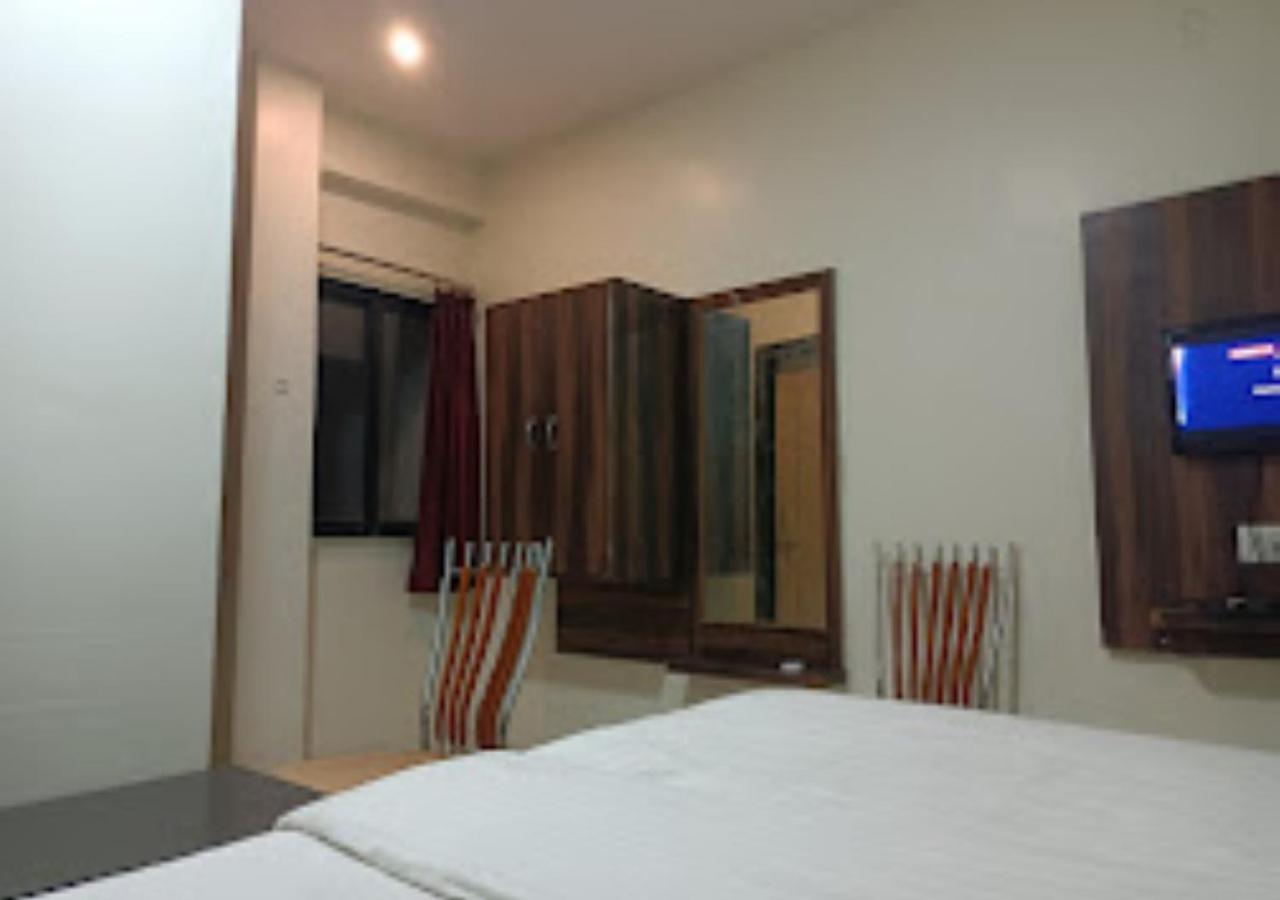 Standard Double Room photo 2