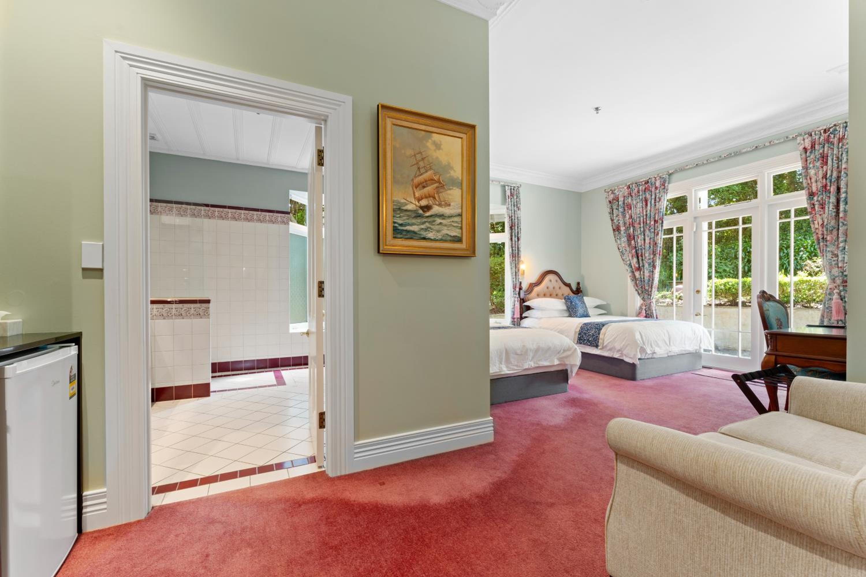 Deluxe Double or Twin Room
