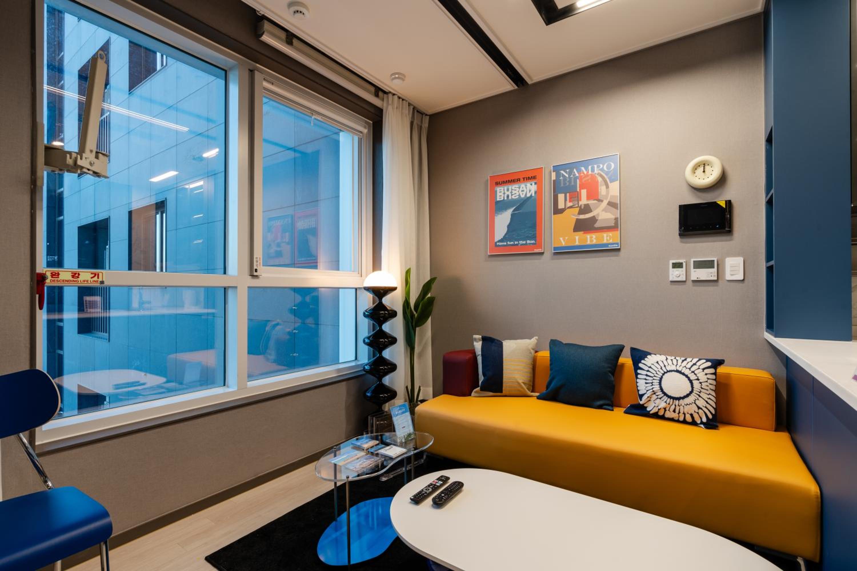 Suite - Photo 10