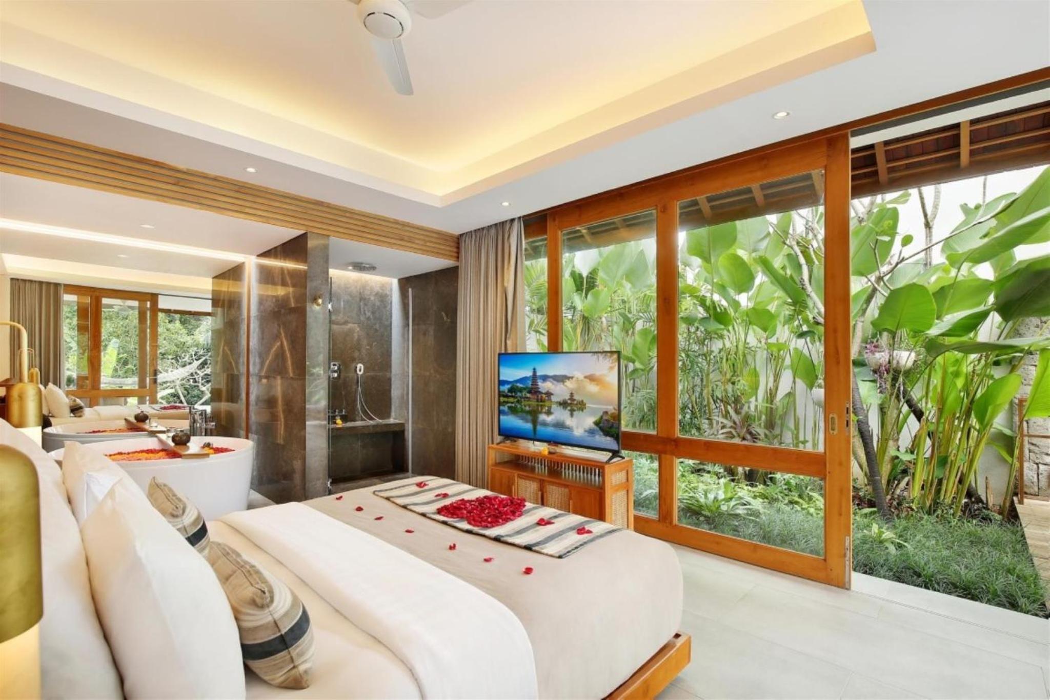 One-Bedroom Villa with Private Pool - Photo 4
