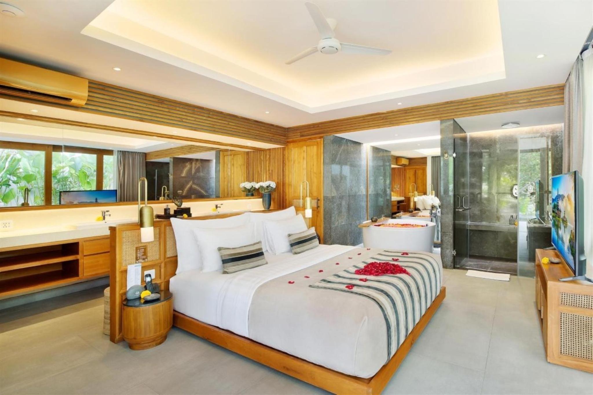 One-Bedroom Villa with Private Pool - Photo 7