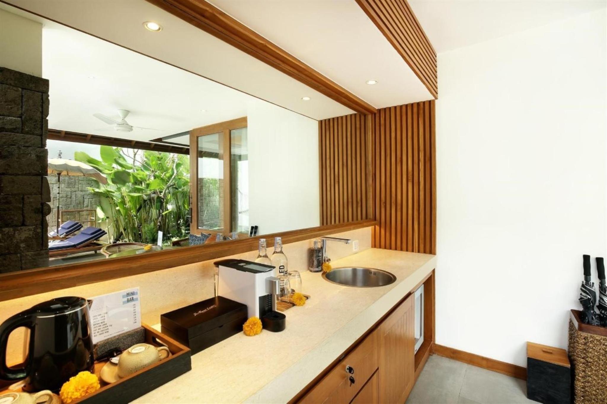 One-Bedroom Villa with Private Pool - Photo 10