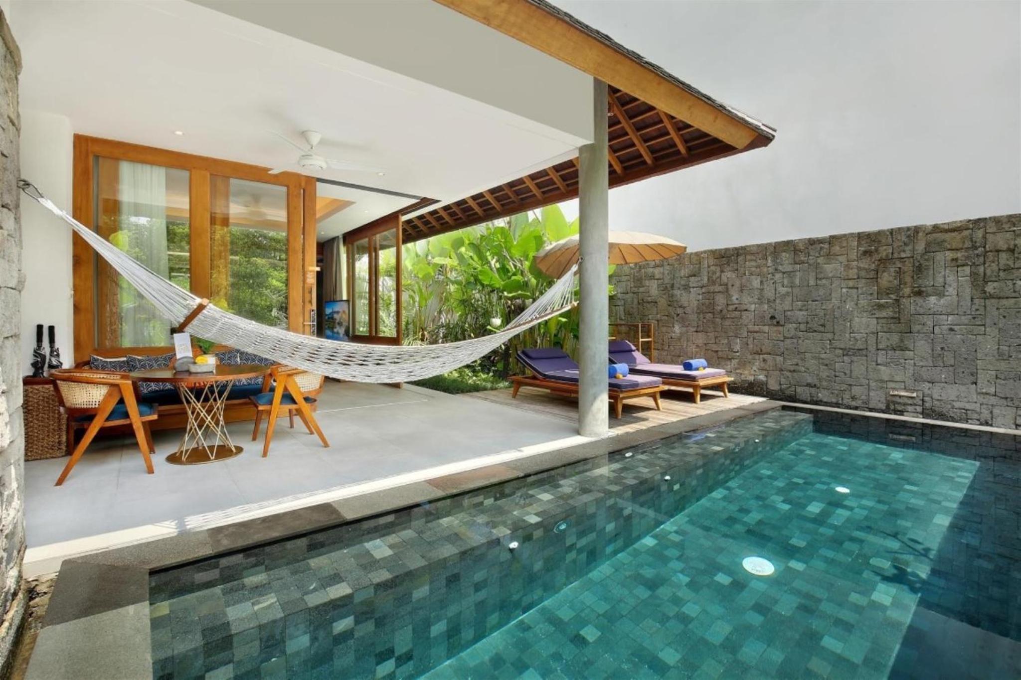 One-Bedroom Villa with Private Pool - Photo 14