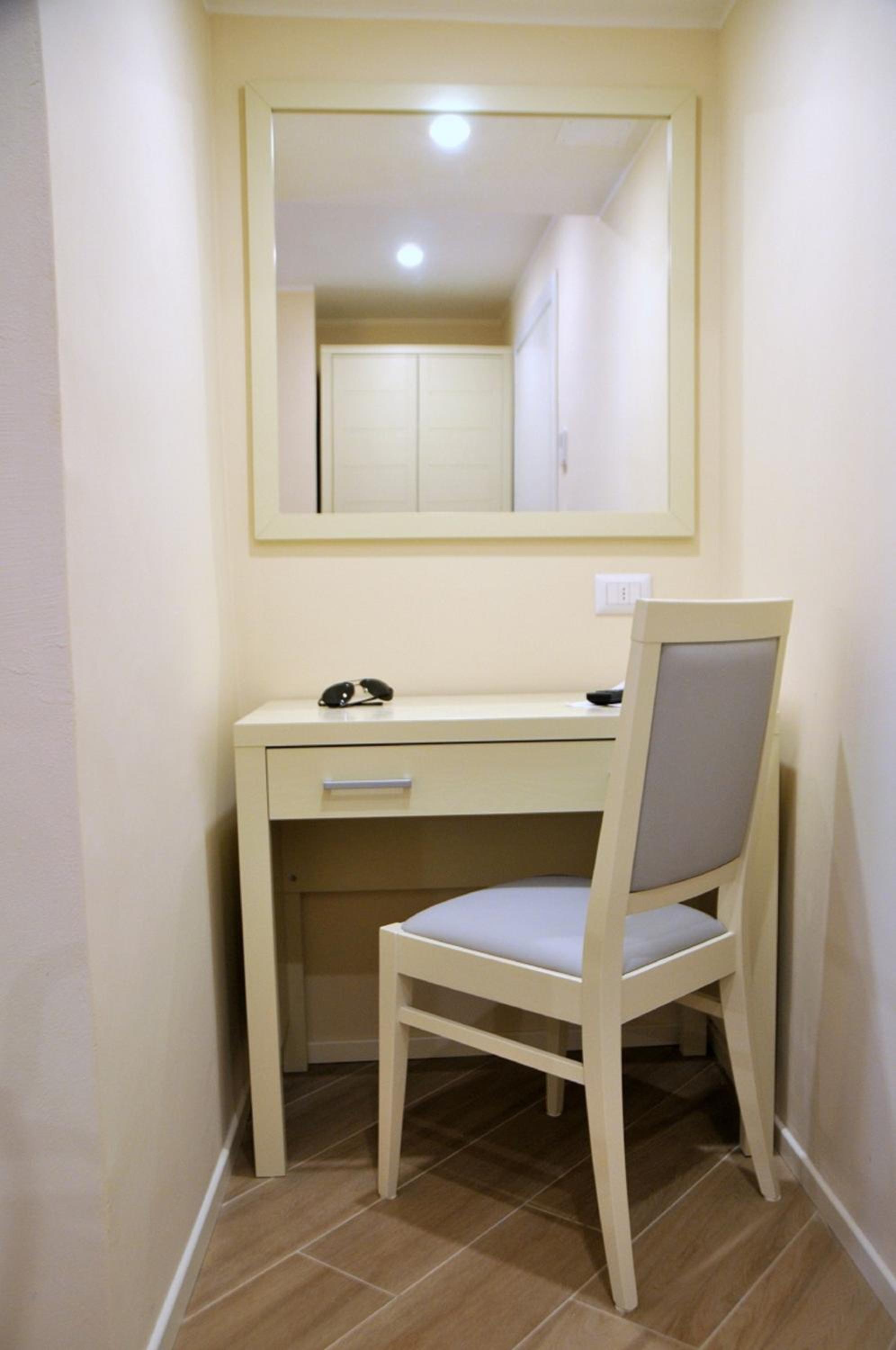 Double Room - Photo 22