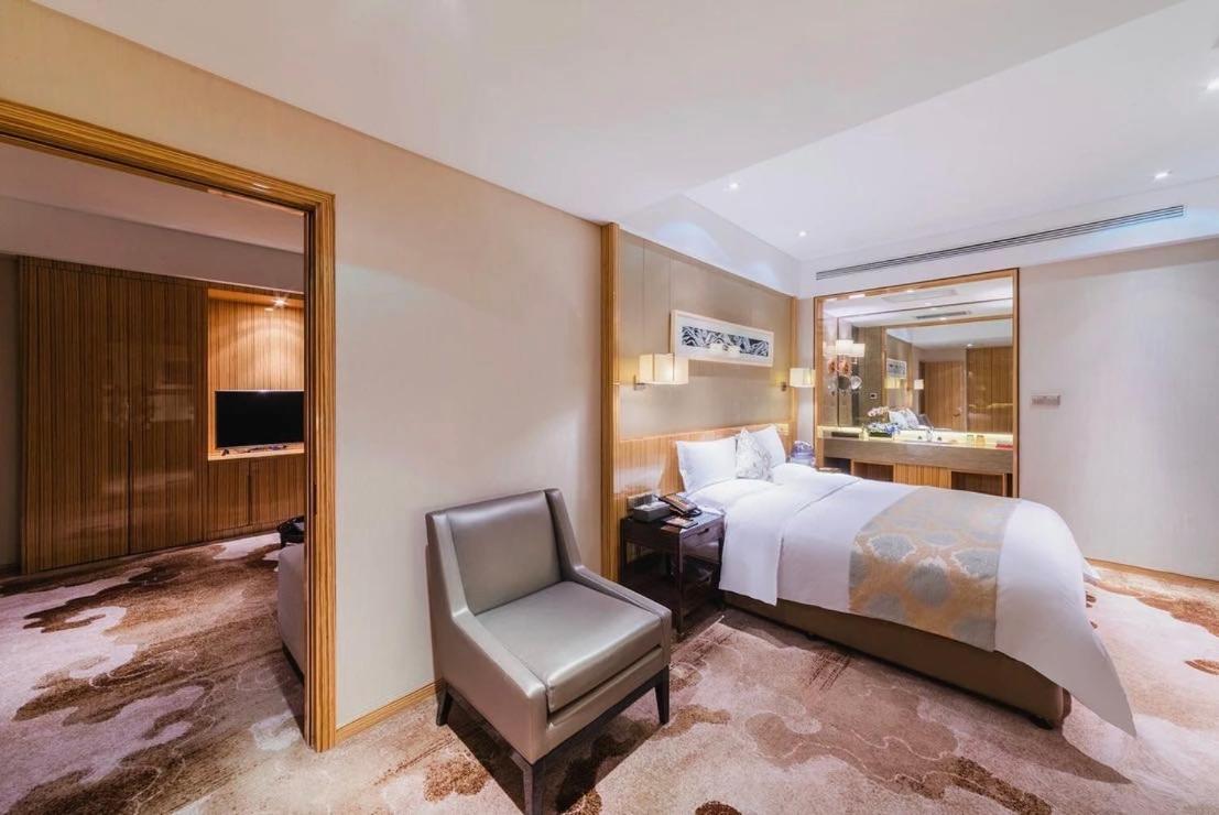 Executive Suite (With 2 Breakfast) photo 1