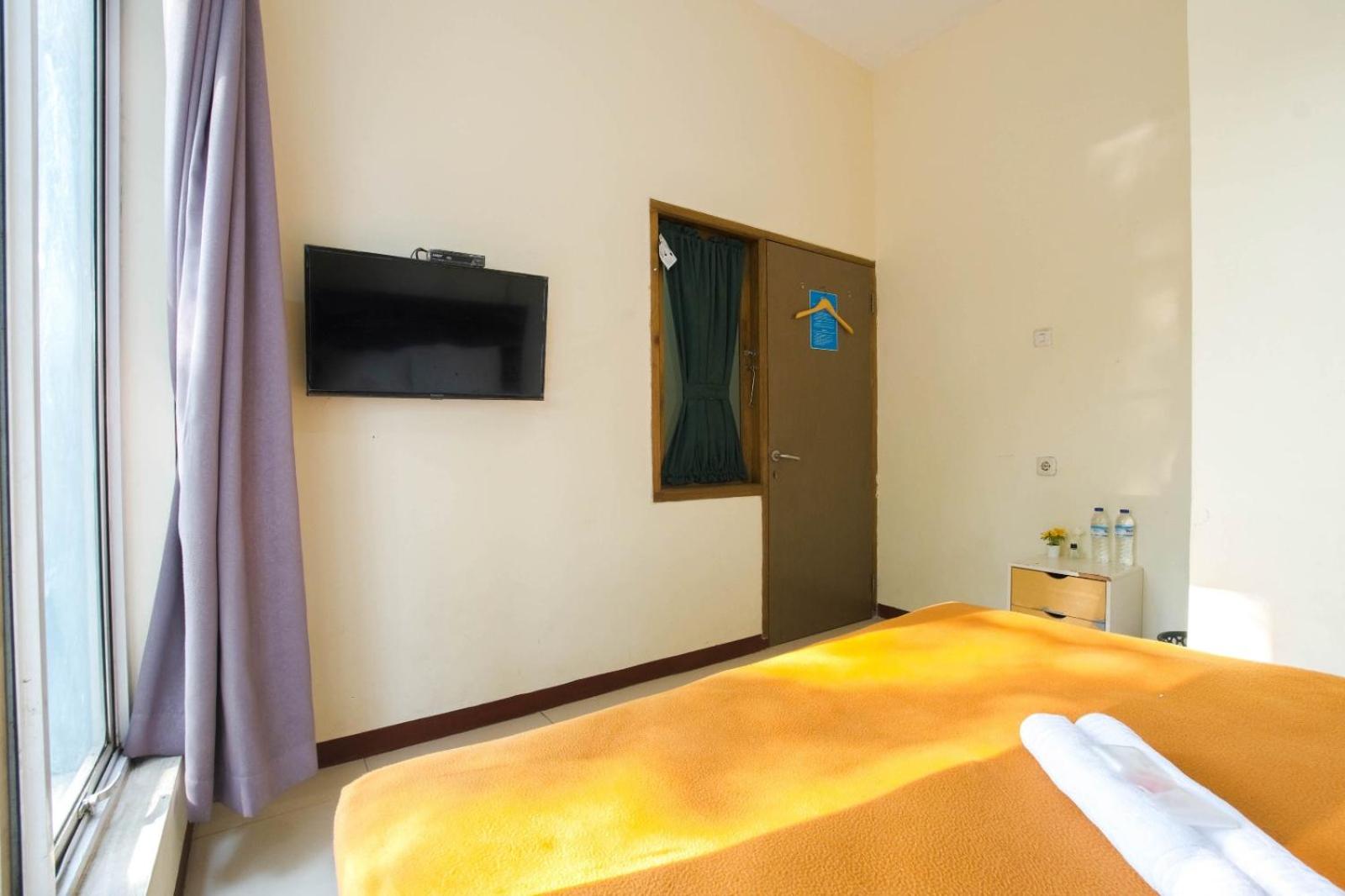 Standard Double Room - Photo 4