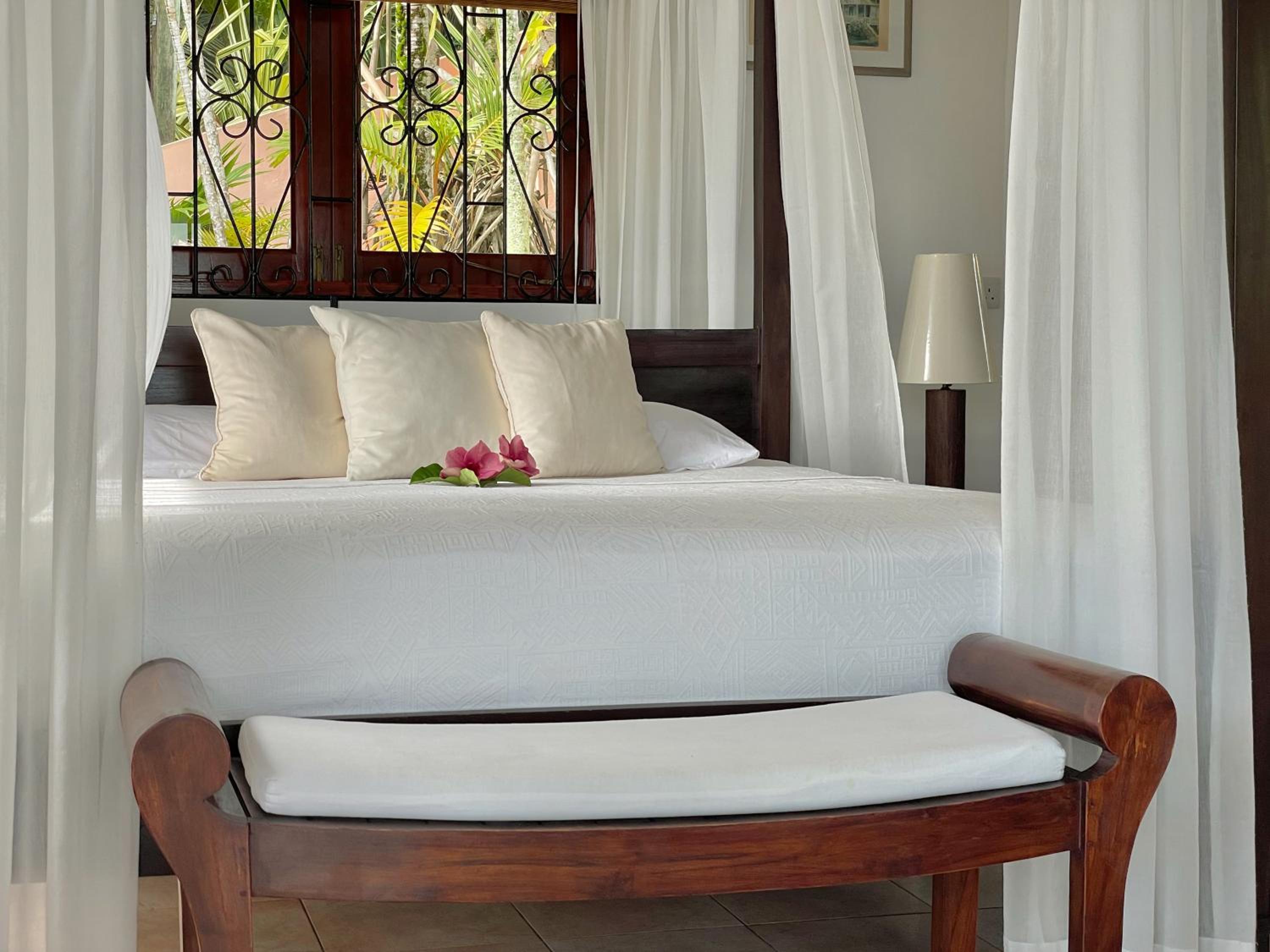 One-Bedroom Chalet with Seaview photo 3