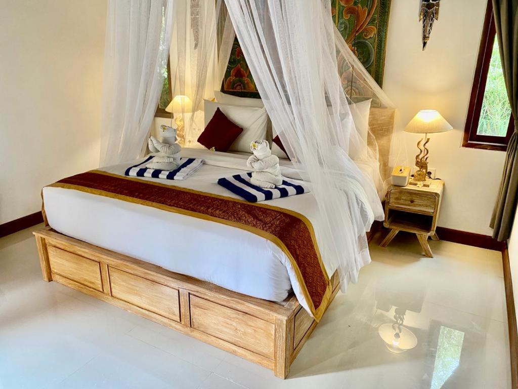 Suite with Private Pool - Photo 6