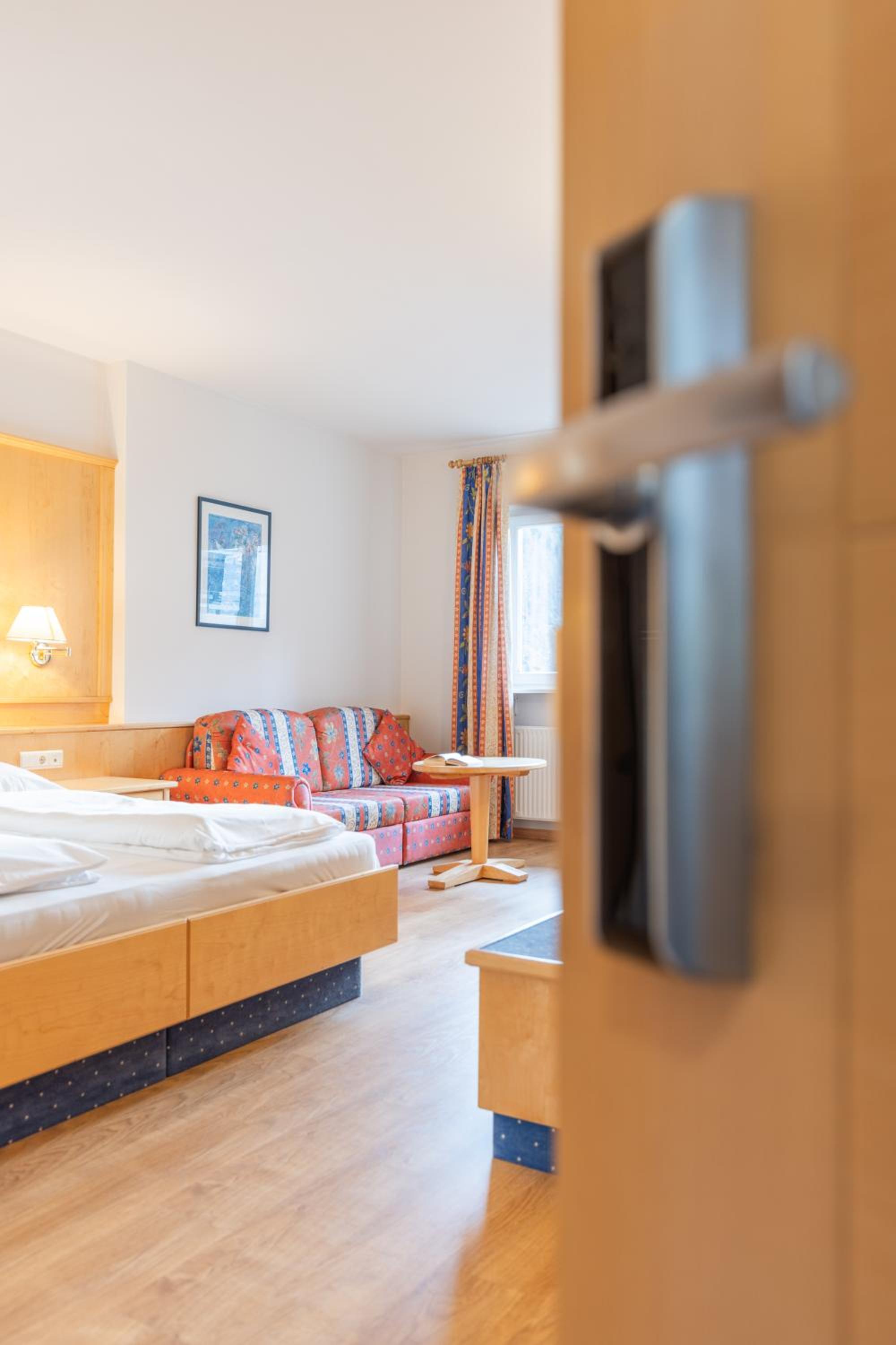 Comfort Twin Room with Balcony