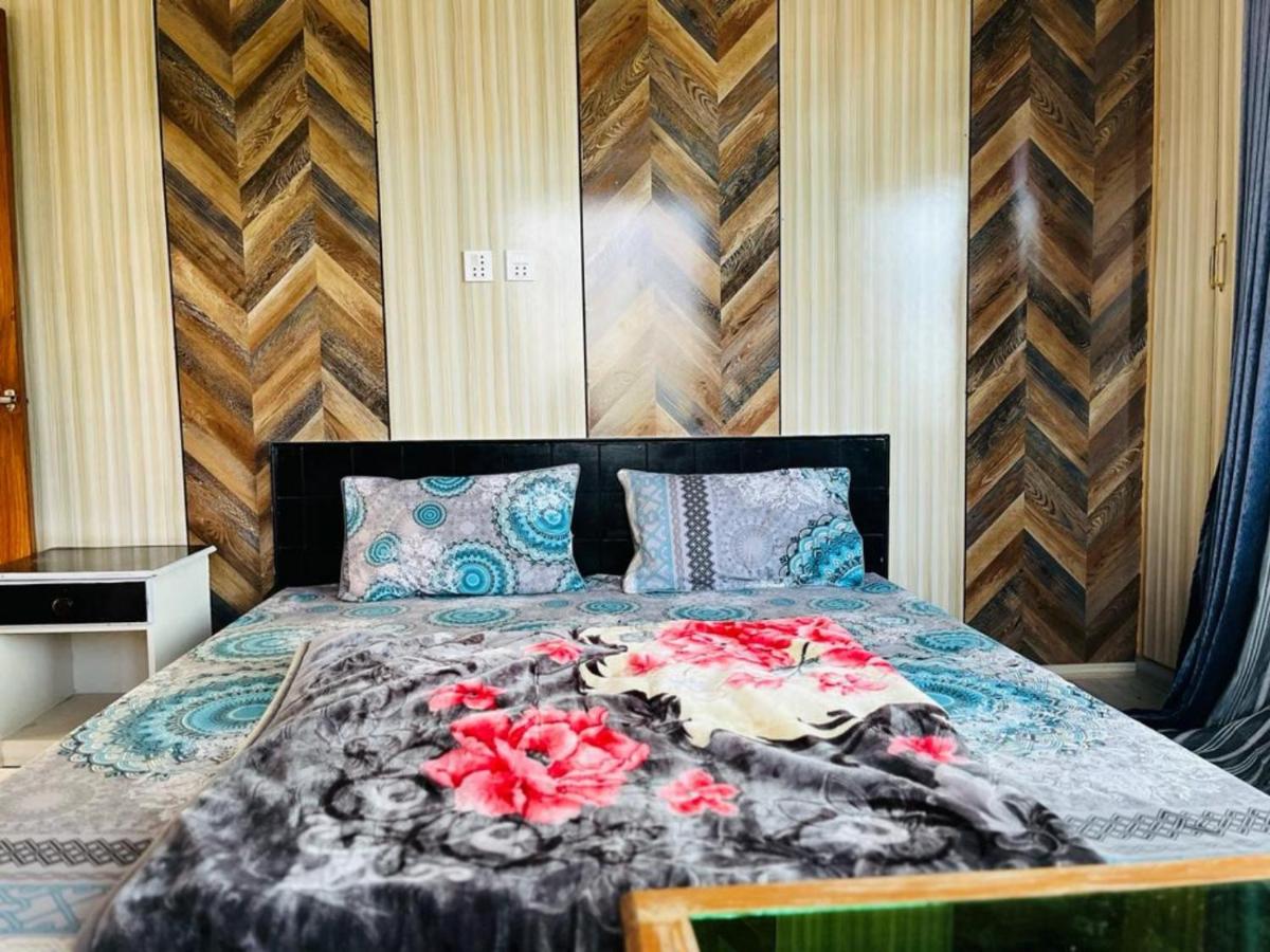 Deluxe Family Suite photo 3