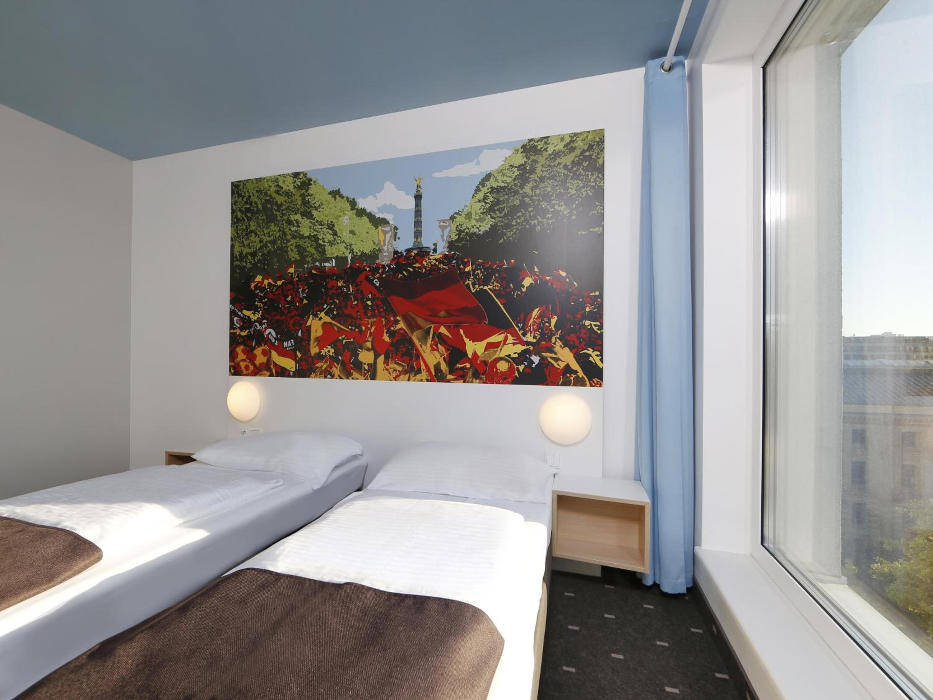 Twin Room - Photo 1