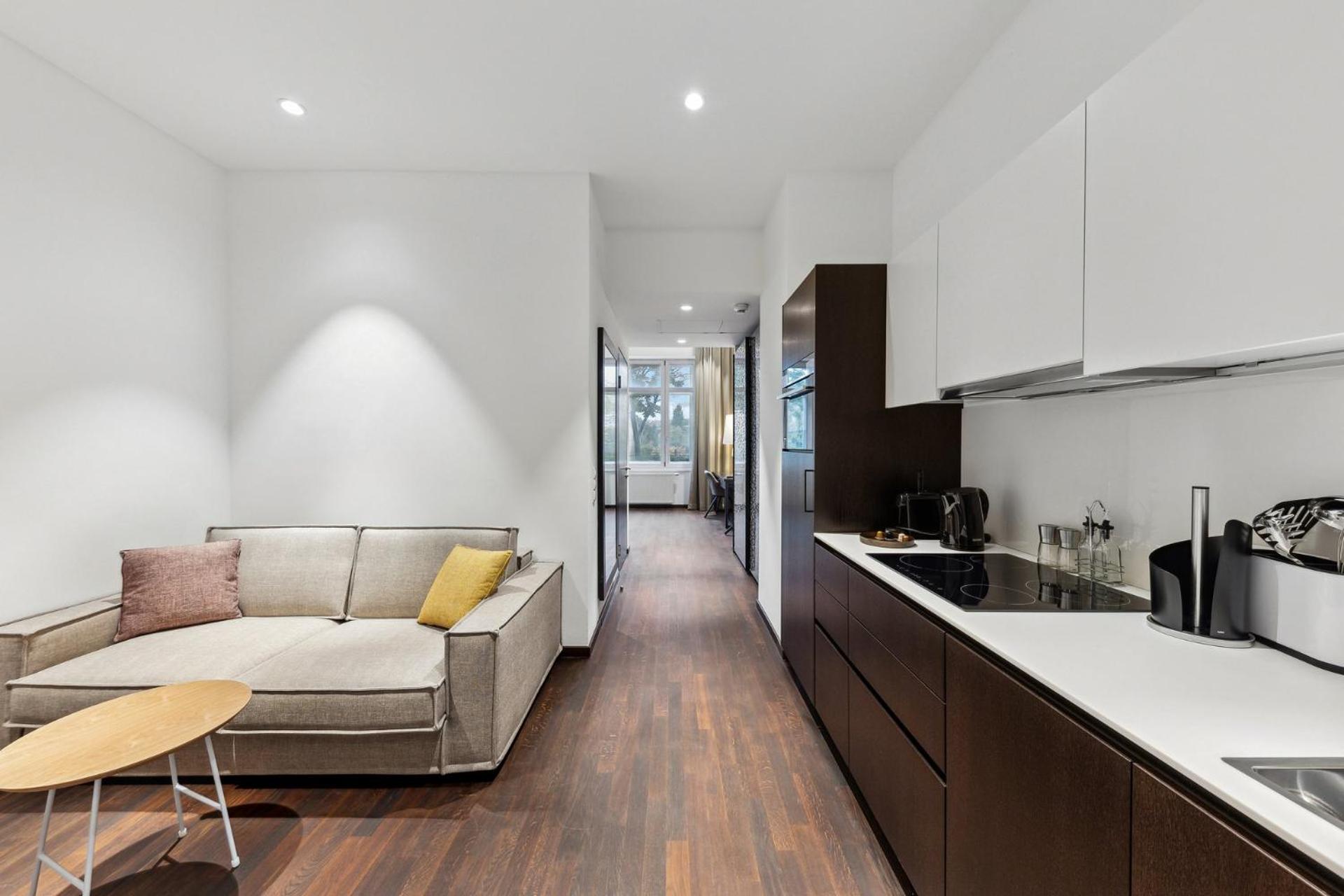 One-Bedroom Suite