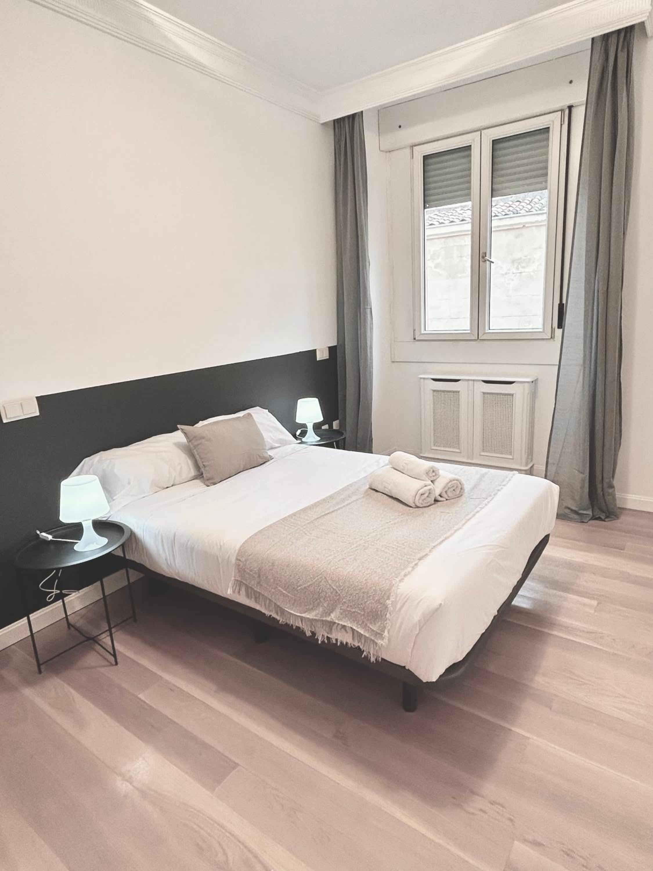 Habitación doble con baño compartido