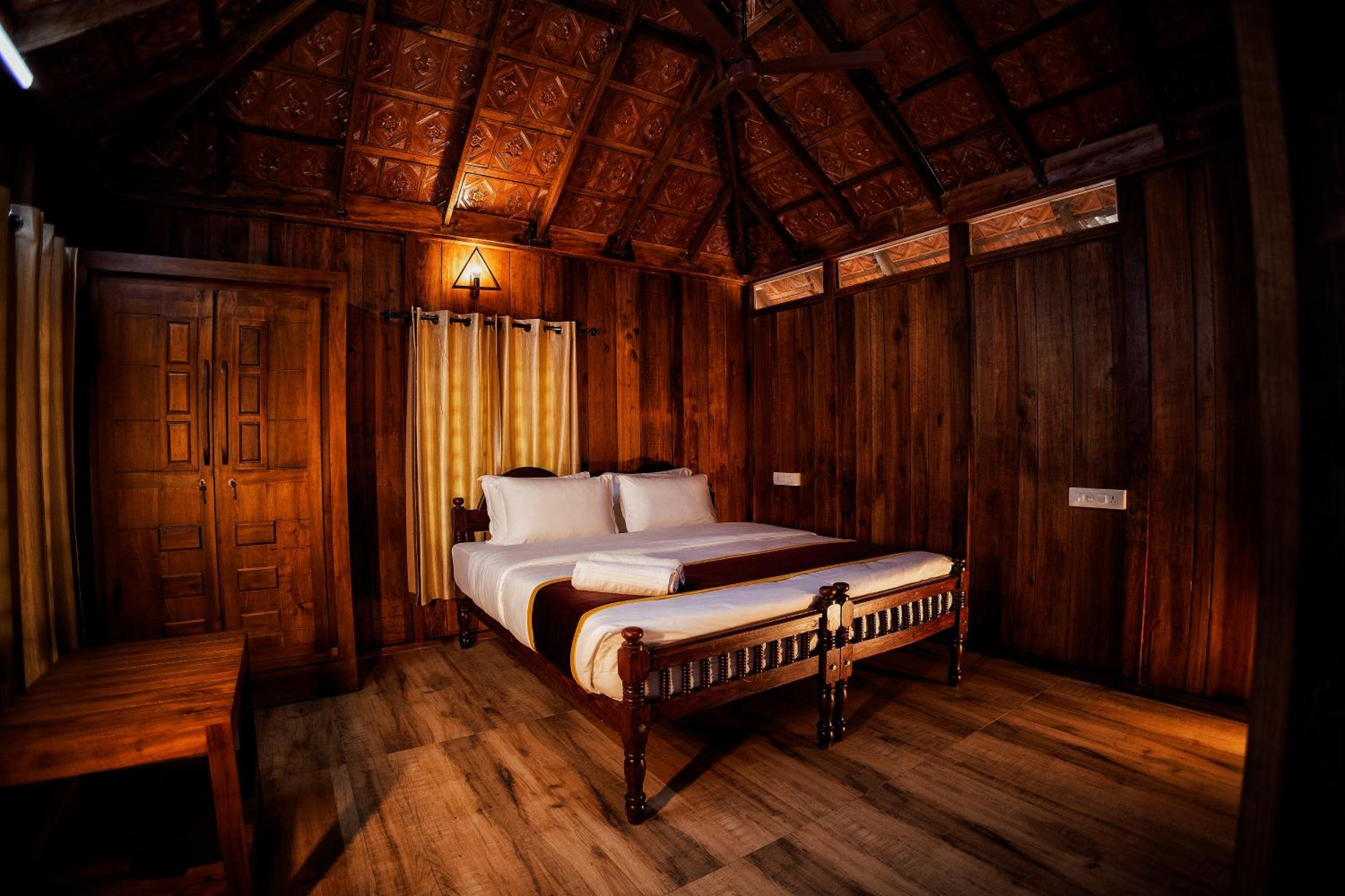 Chalet with Forest Views photo 1
