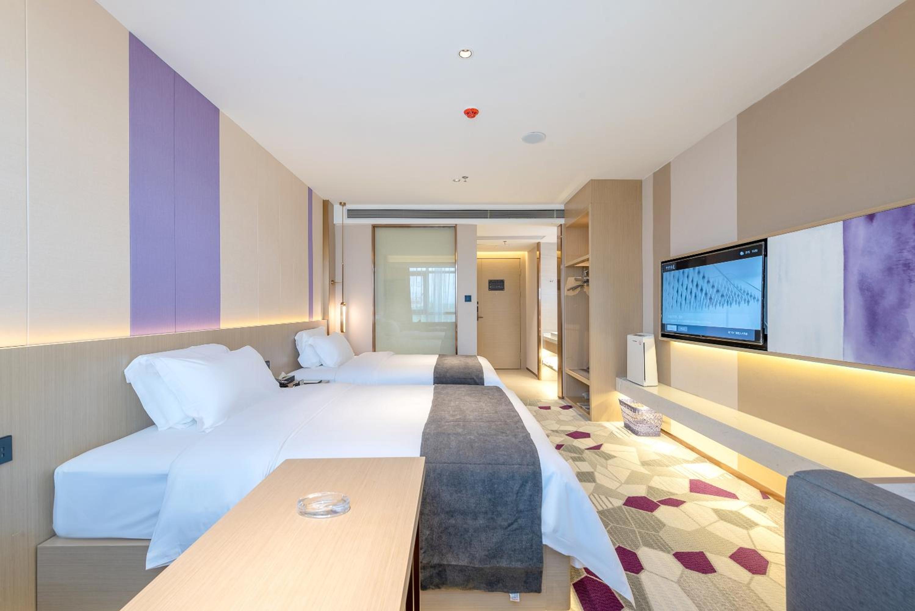 Deluxe Twin Room photo 2