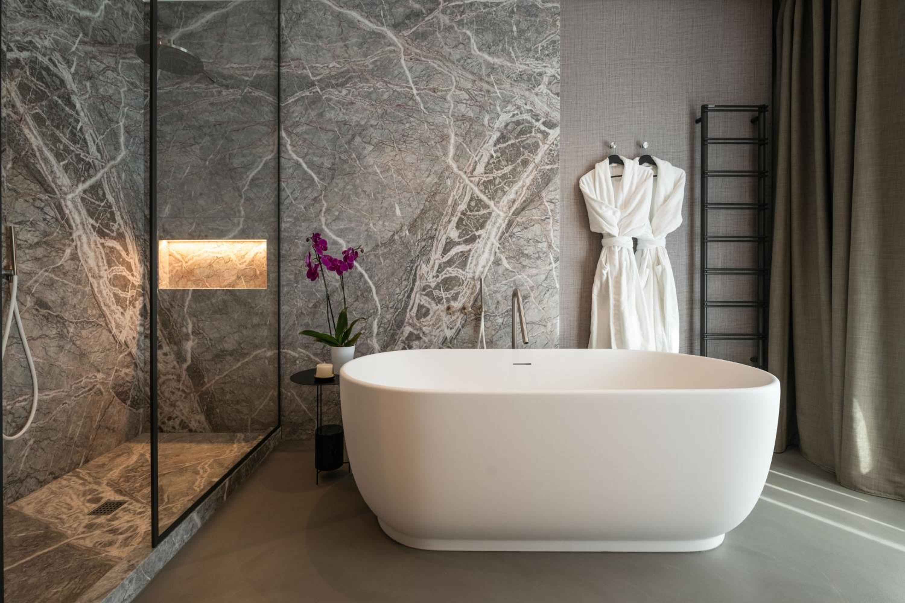 Junior Suite with Terrace - Photo 15