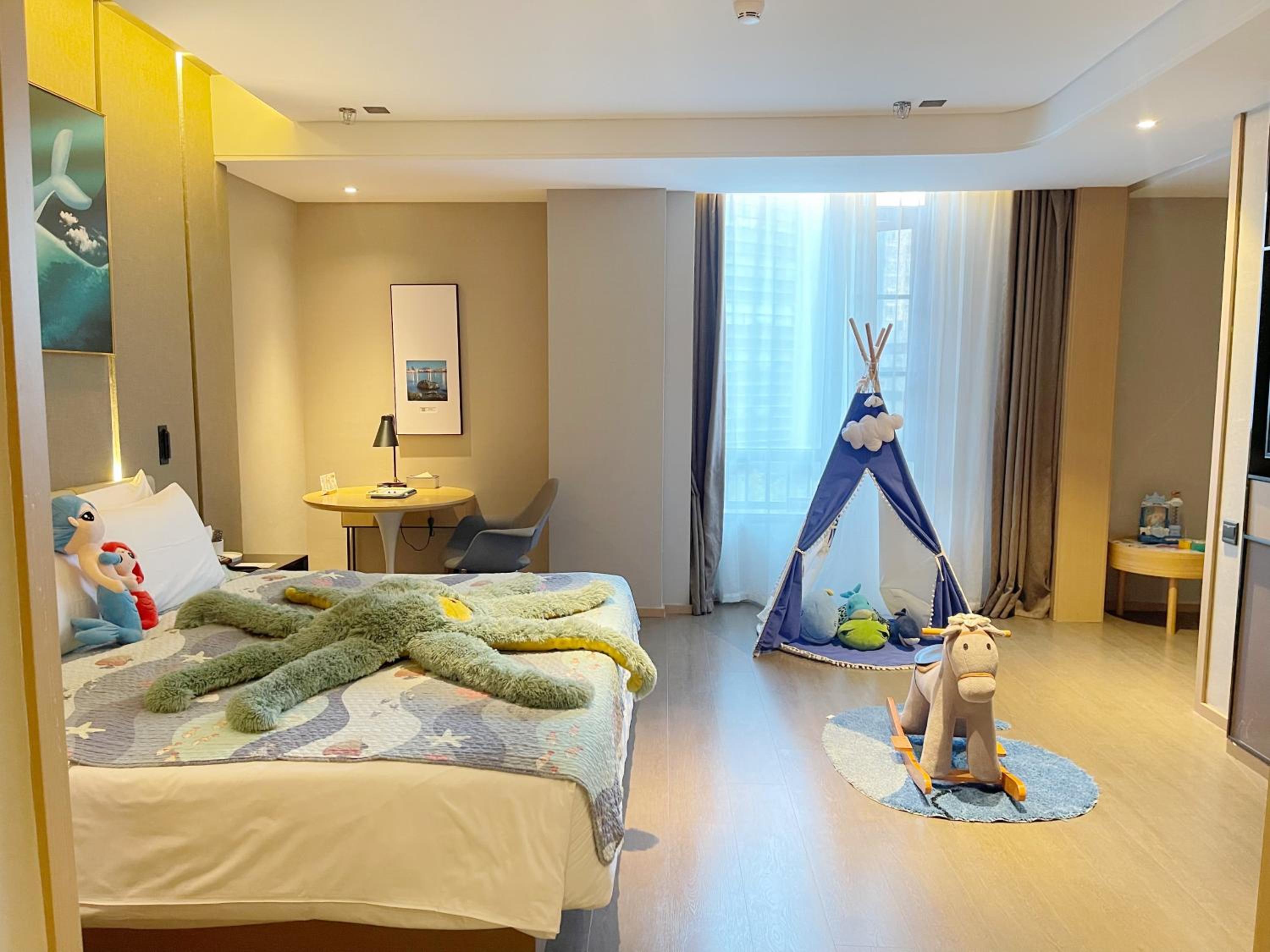 Jimu Family Room  photo 1