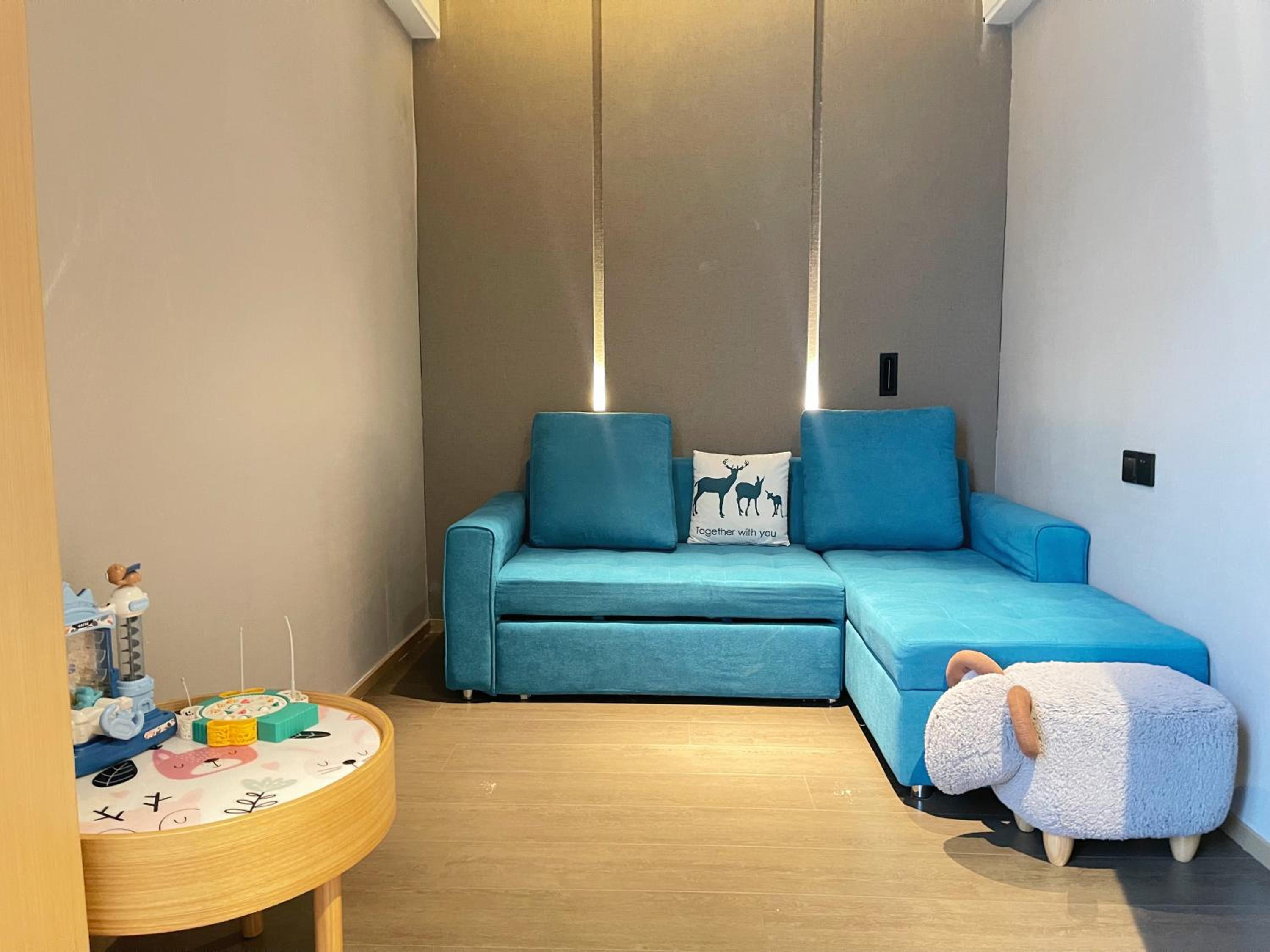 Jimu Family Room  photo 2