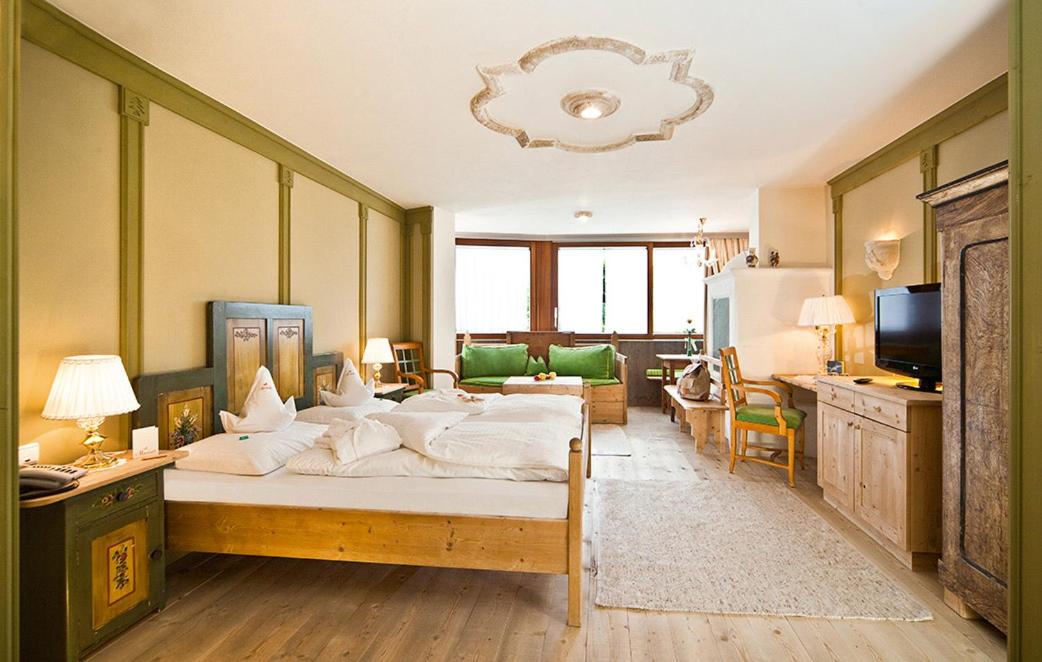 Junior Suite With Spa Bath