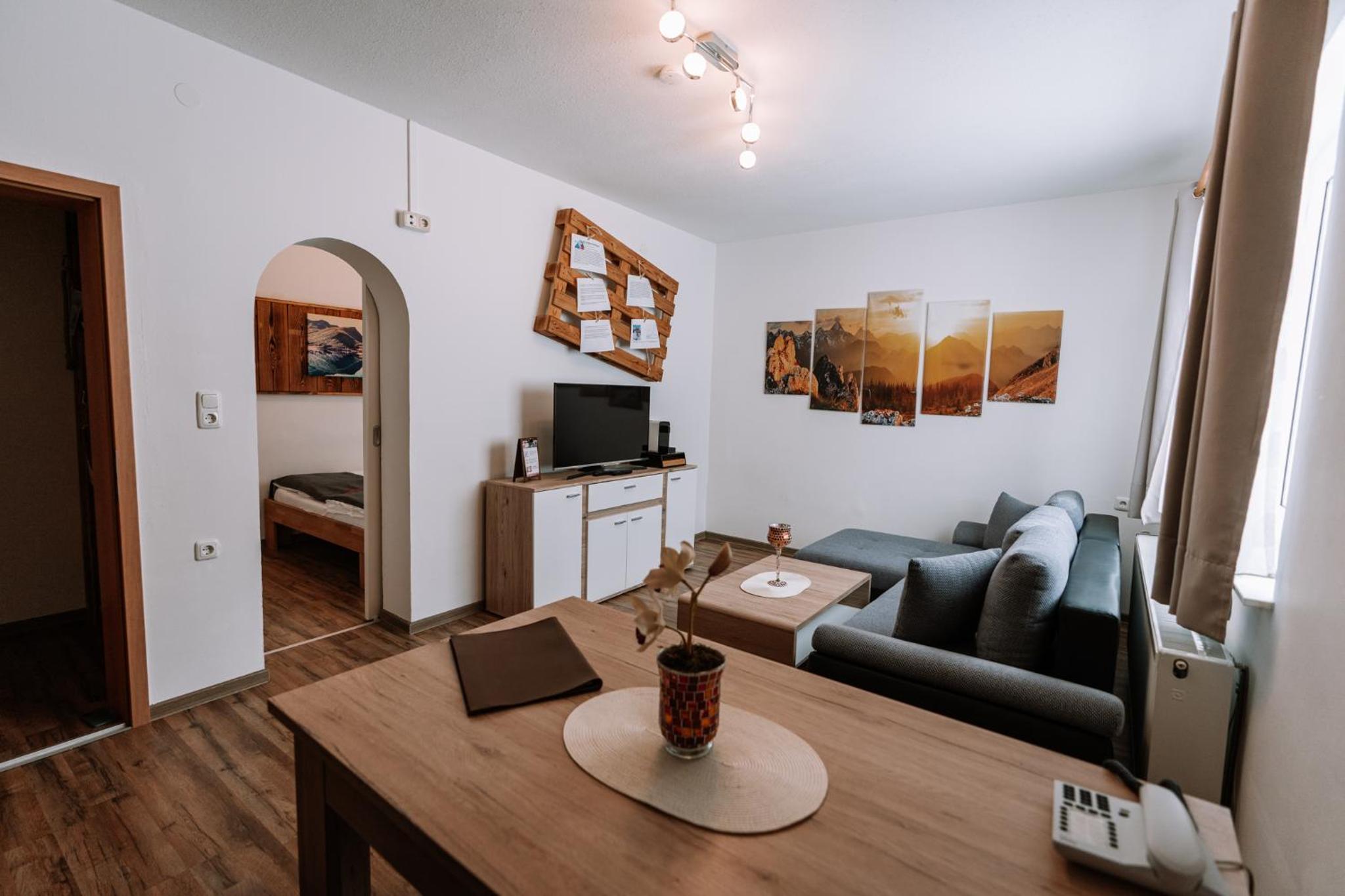 Two-Bedroom Apartment with Sofa Bed (5 Adults) photo 3