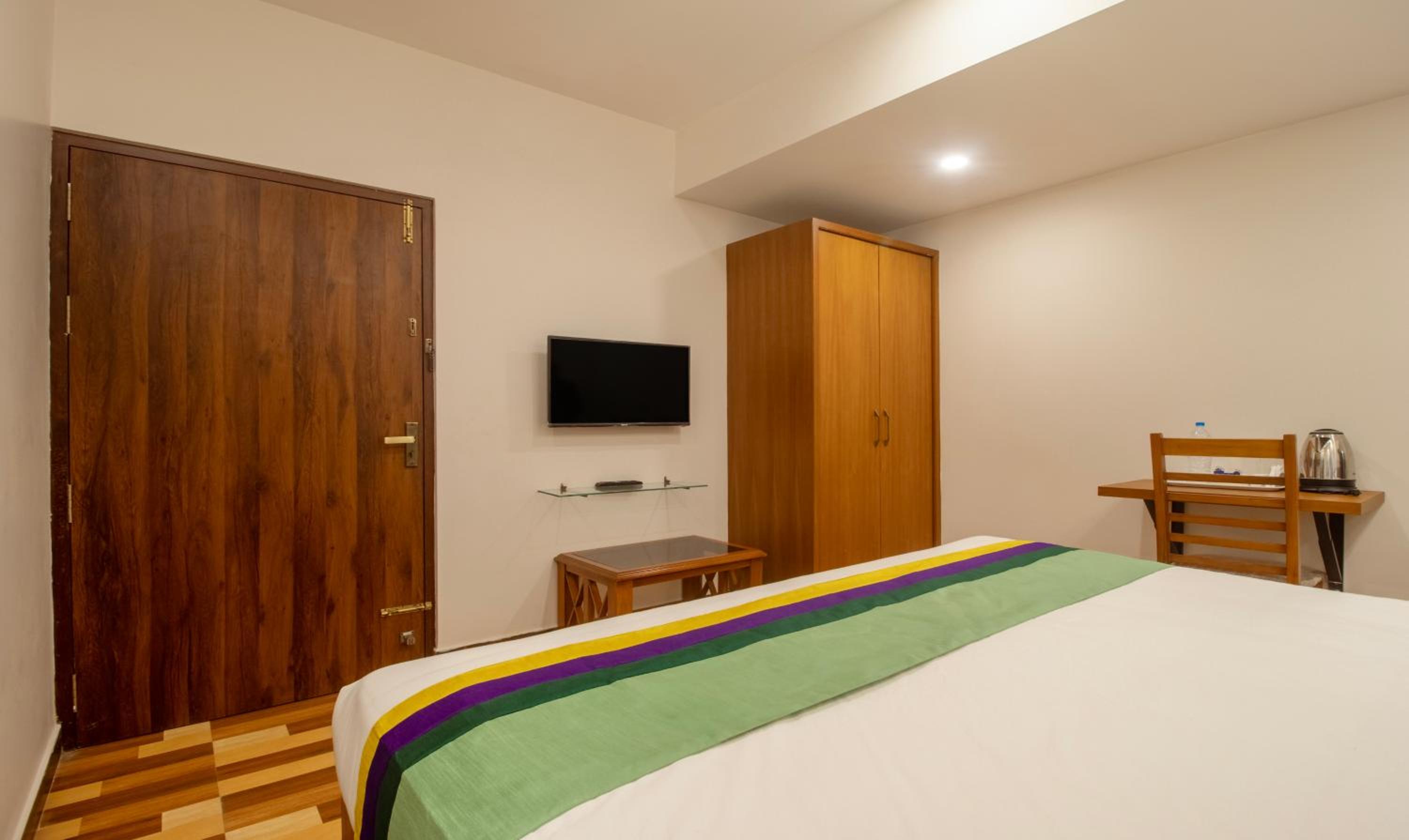 Economy Room - Photo 3