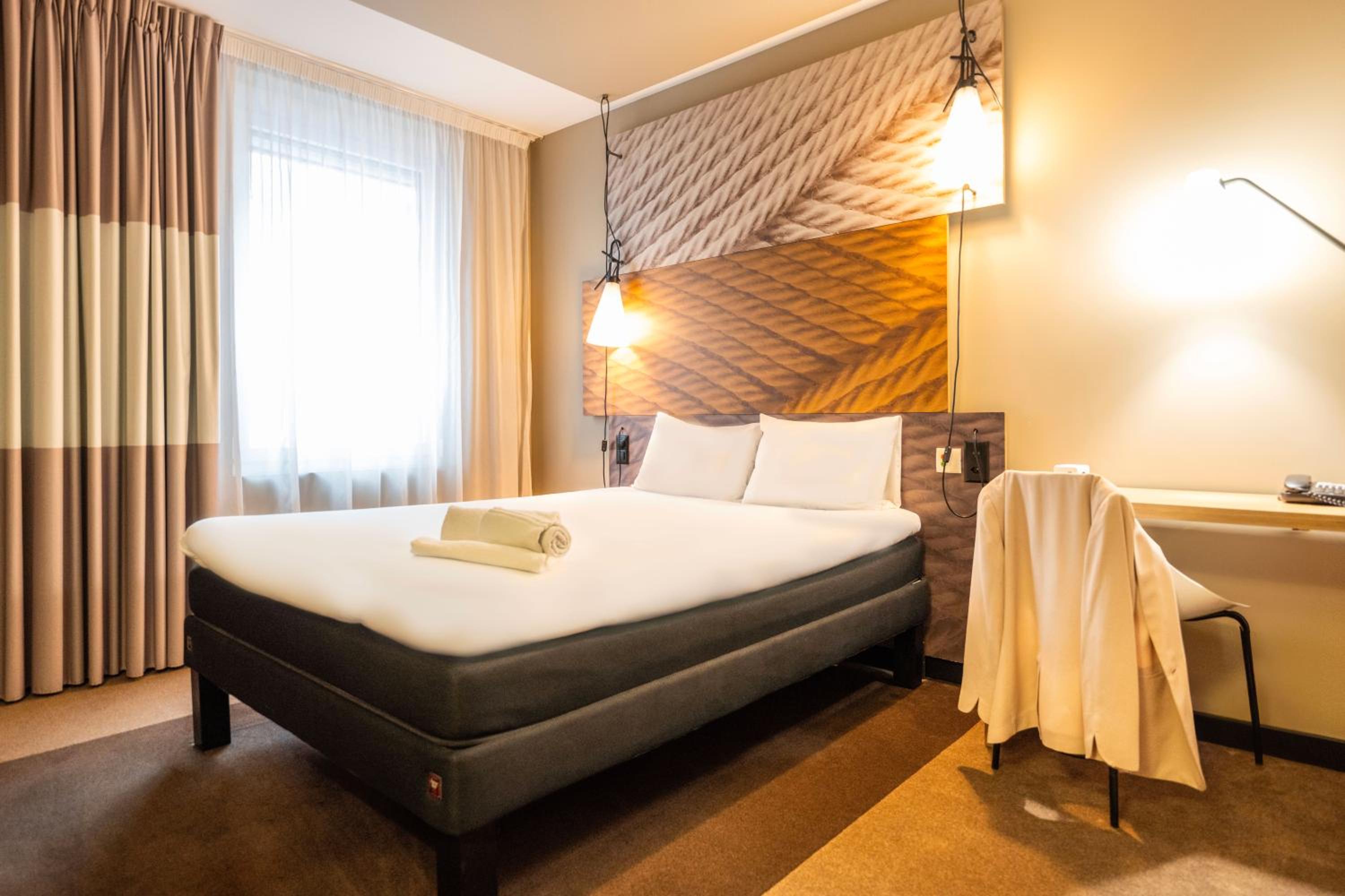 Double Room - Disability Access - Photo 3