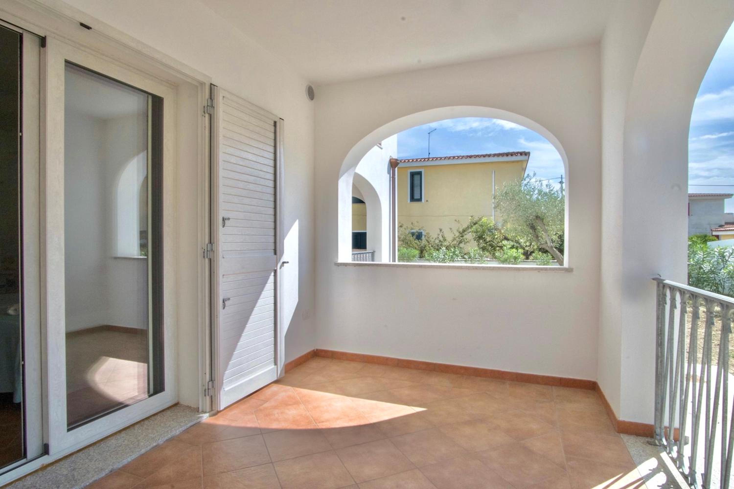Apartment with Terrace photo 3