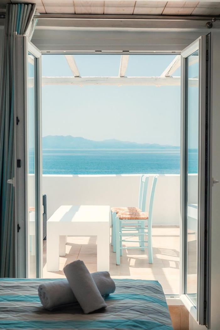 Superior Triple Room with Sea View photo 2