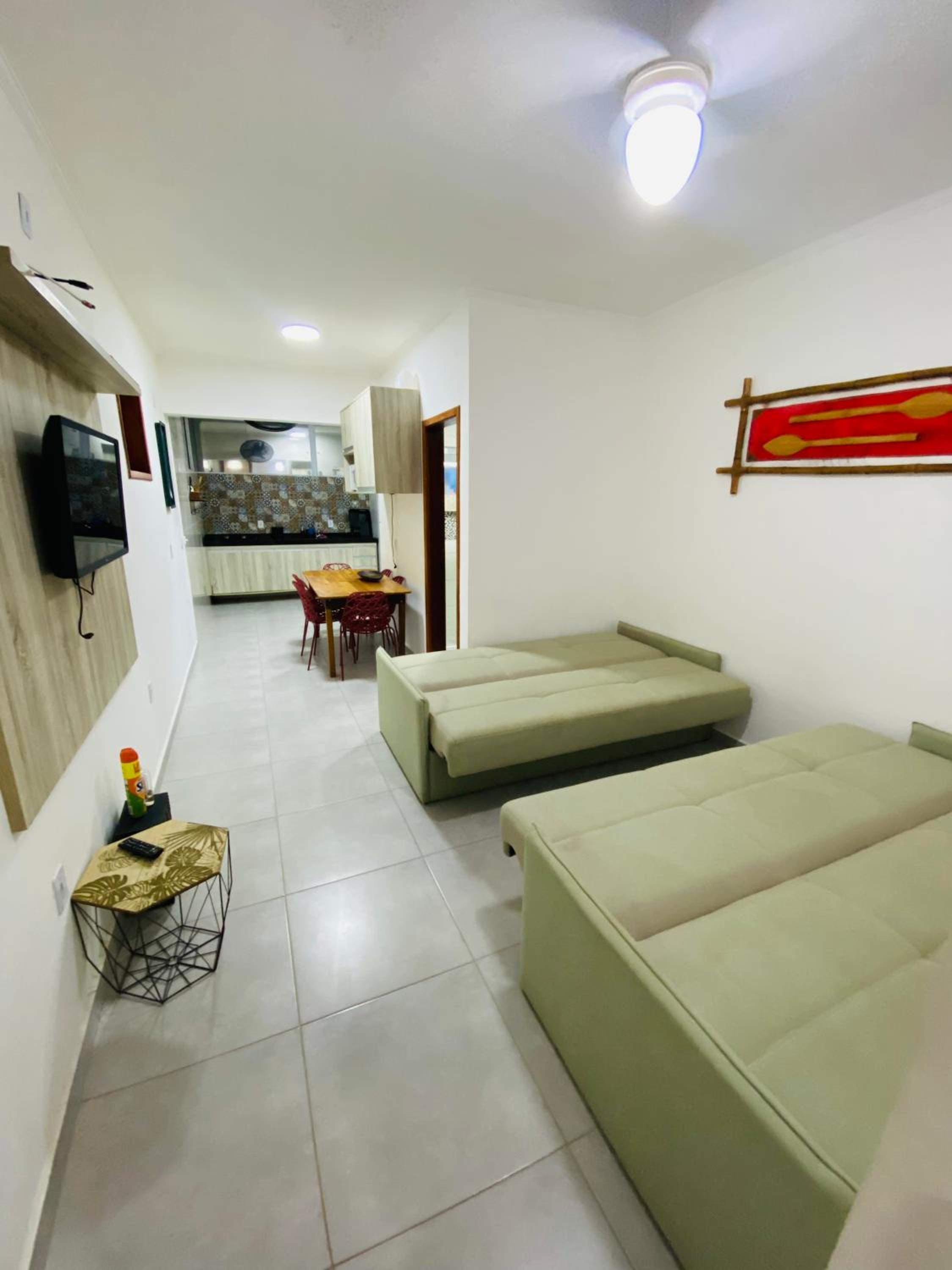 One-Bedroom Apartment photo 1