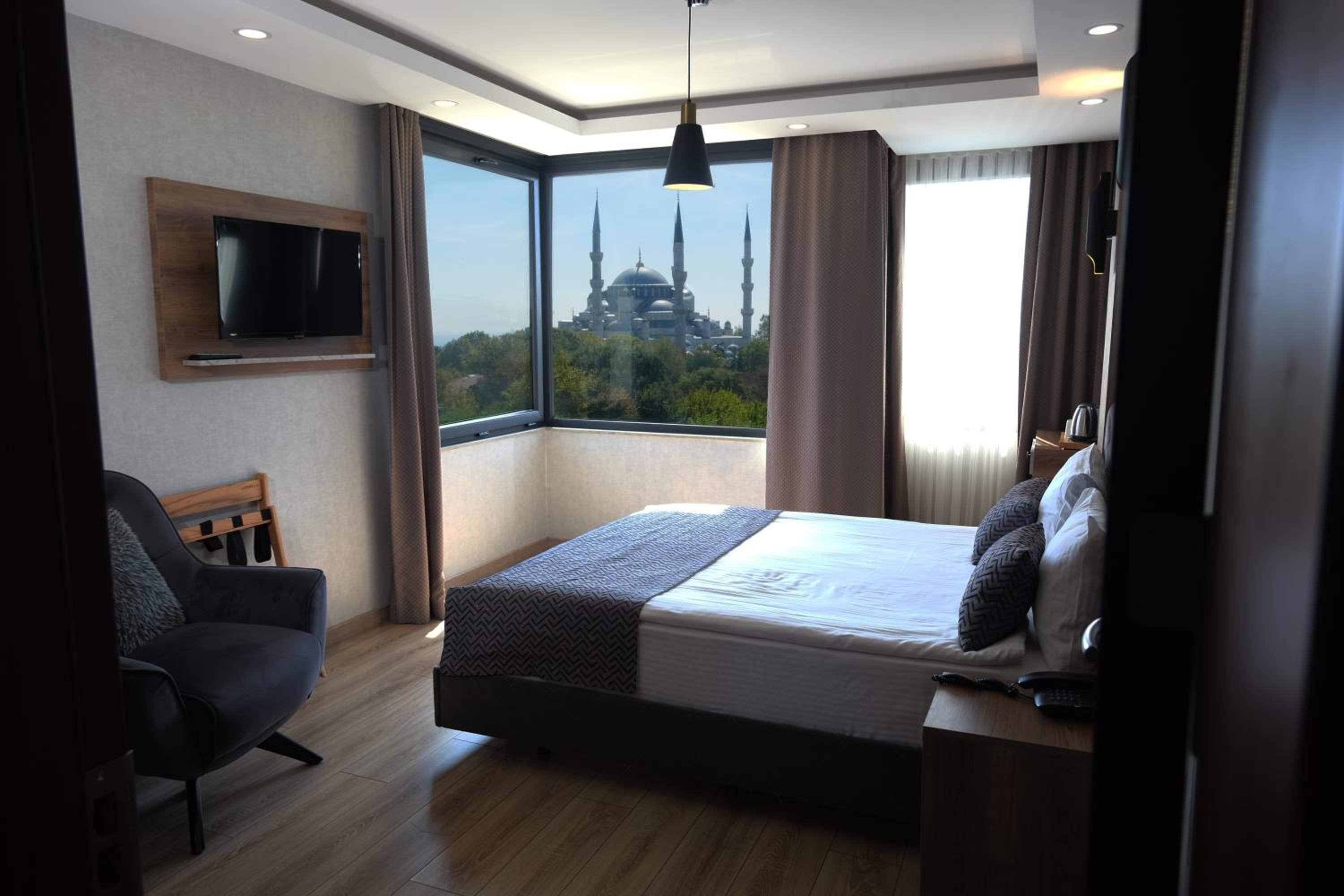 Deluxe Double Room with Sea View photo 1
